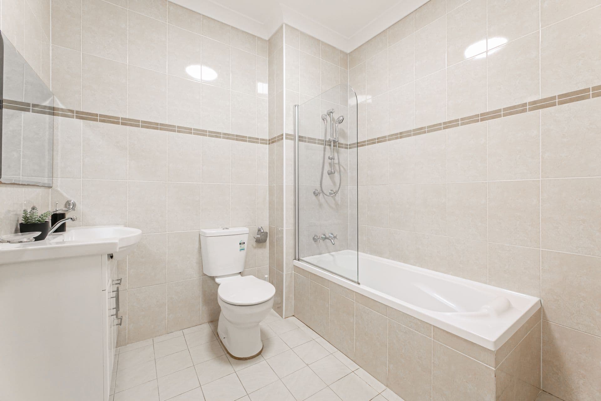 304B/5-11 Sixth Avenue, Campsie, NSW, 2194, Campsie - Thumbnail 6