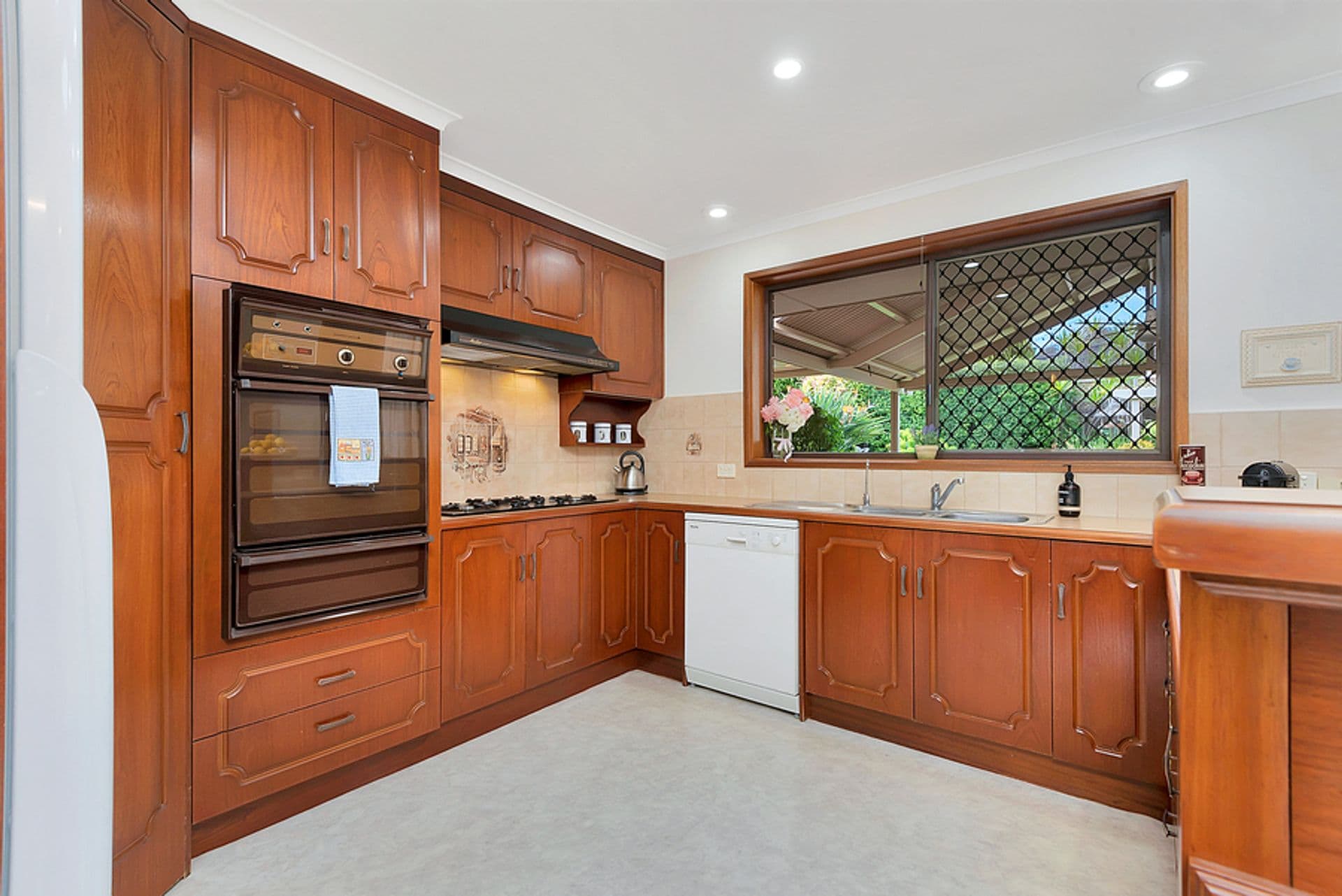 33 Dearman Avenue, Redwood Park, SA, 5097, Redwood Park - Thumbnail 6