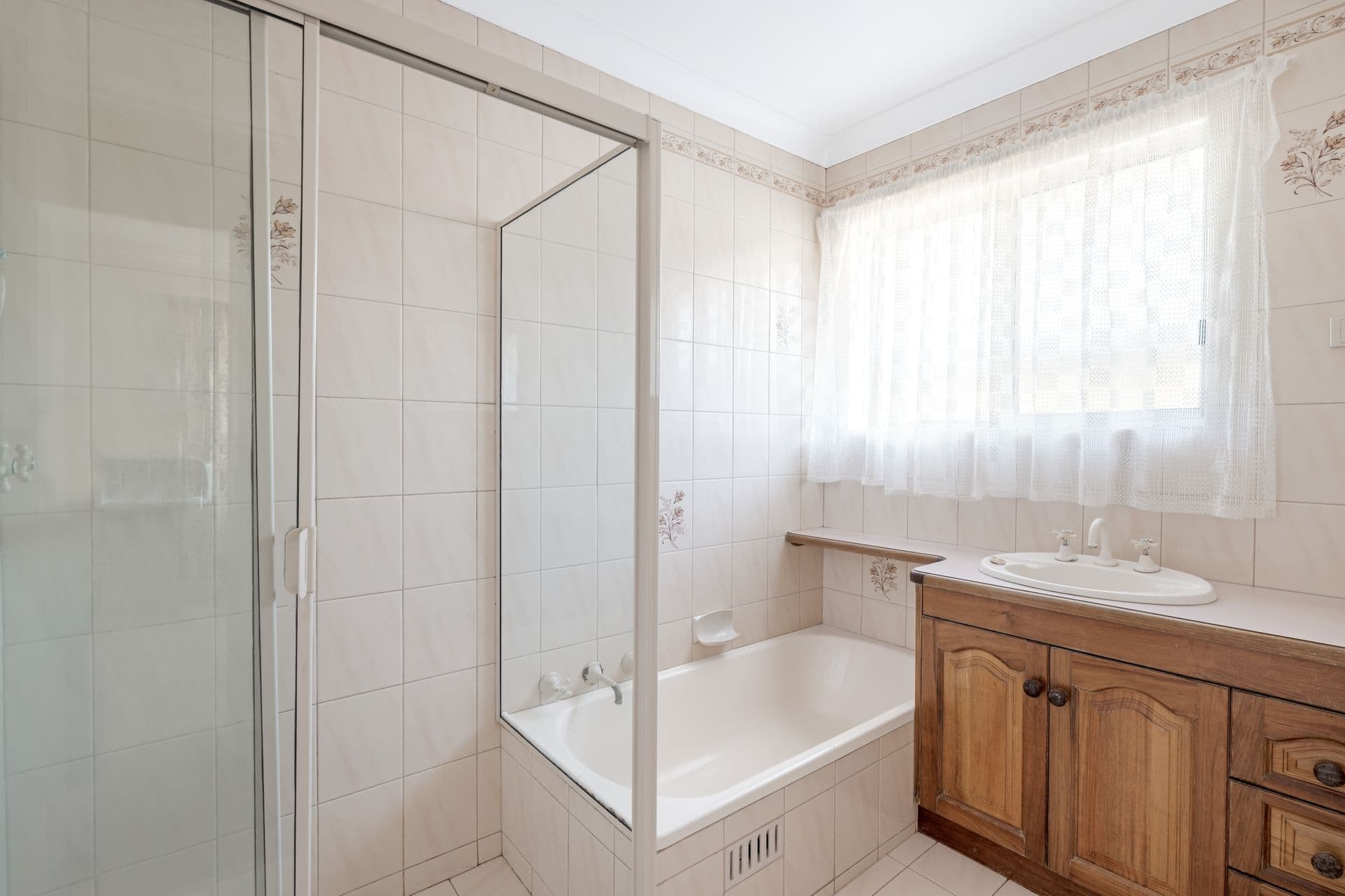 38 Loch Lamond Drive, Modbury, SA, 5092, Modbury - Thumbnail 7