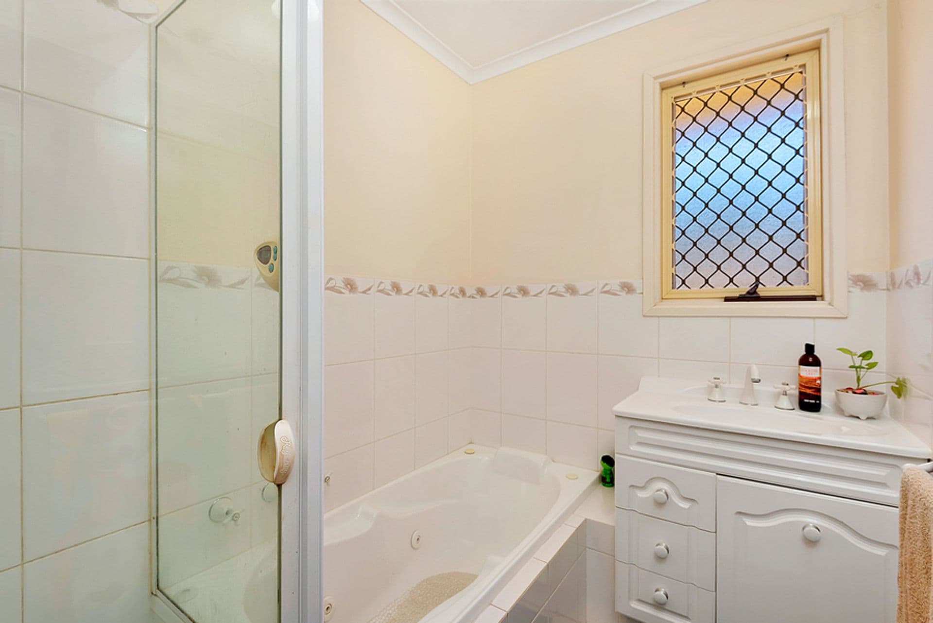 8 Collins Court, Pooraka, SA, 5095, Pooraka - Thumbnail 7