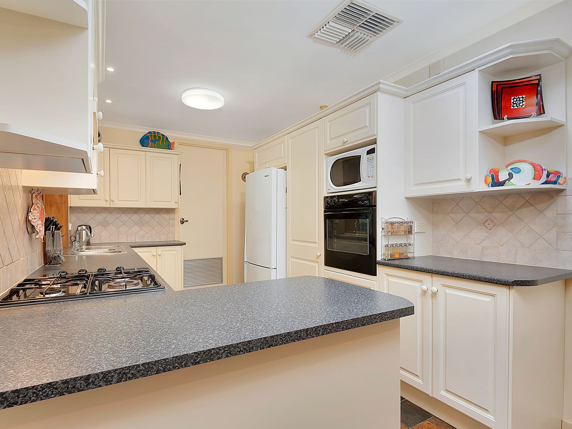 4 Blaxland Ave, Ingle Farm, SA, 5098, Ingle Farm - Thumbnail 7