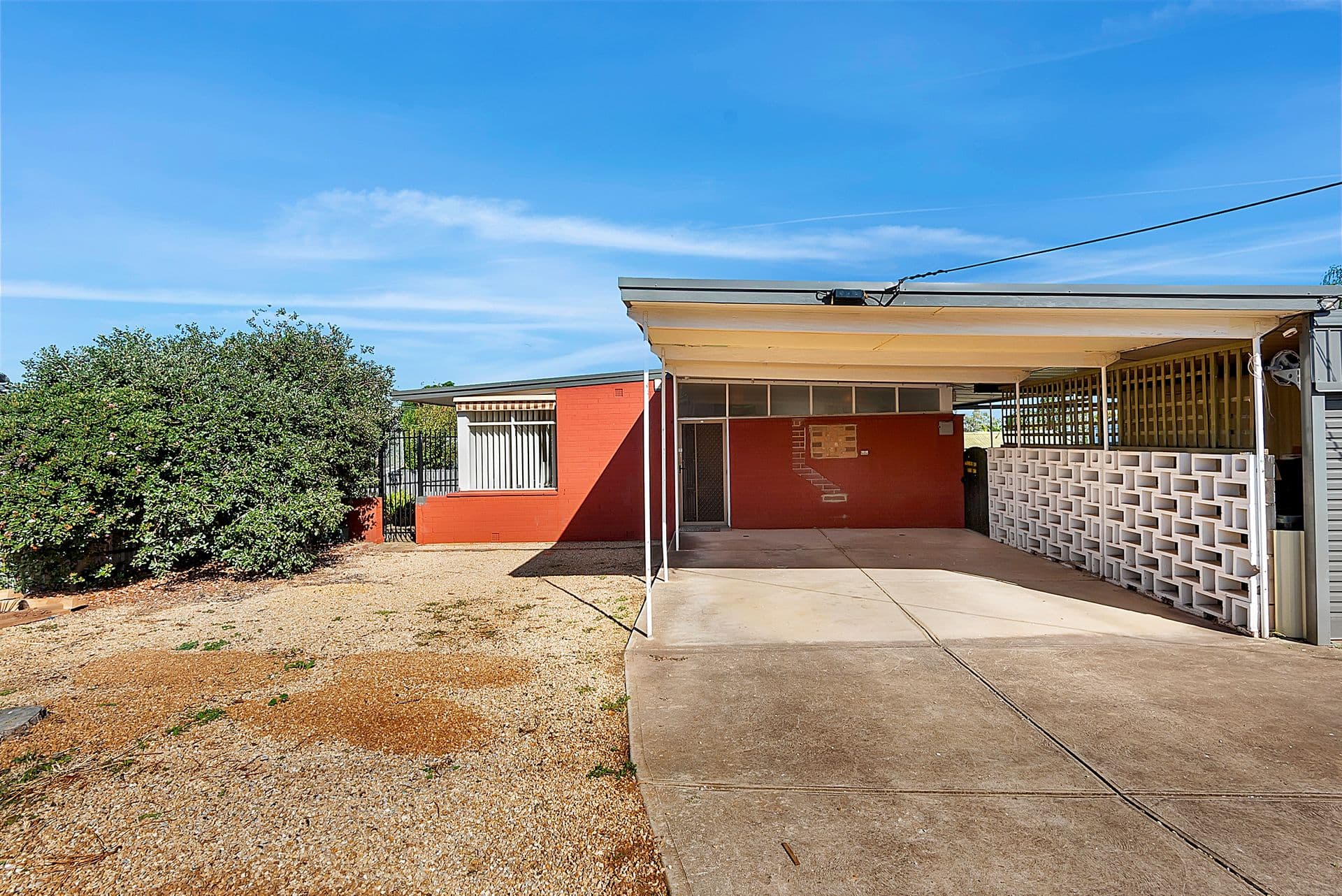 24 Bolton Rd, Para Hills, SA, 5096, Para Hills - Thumbnail 2