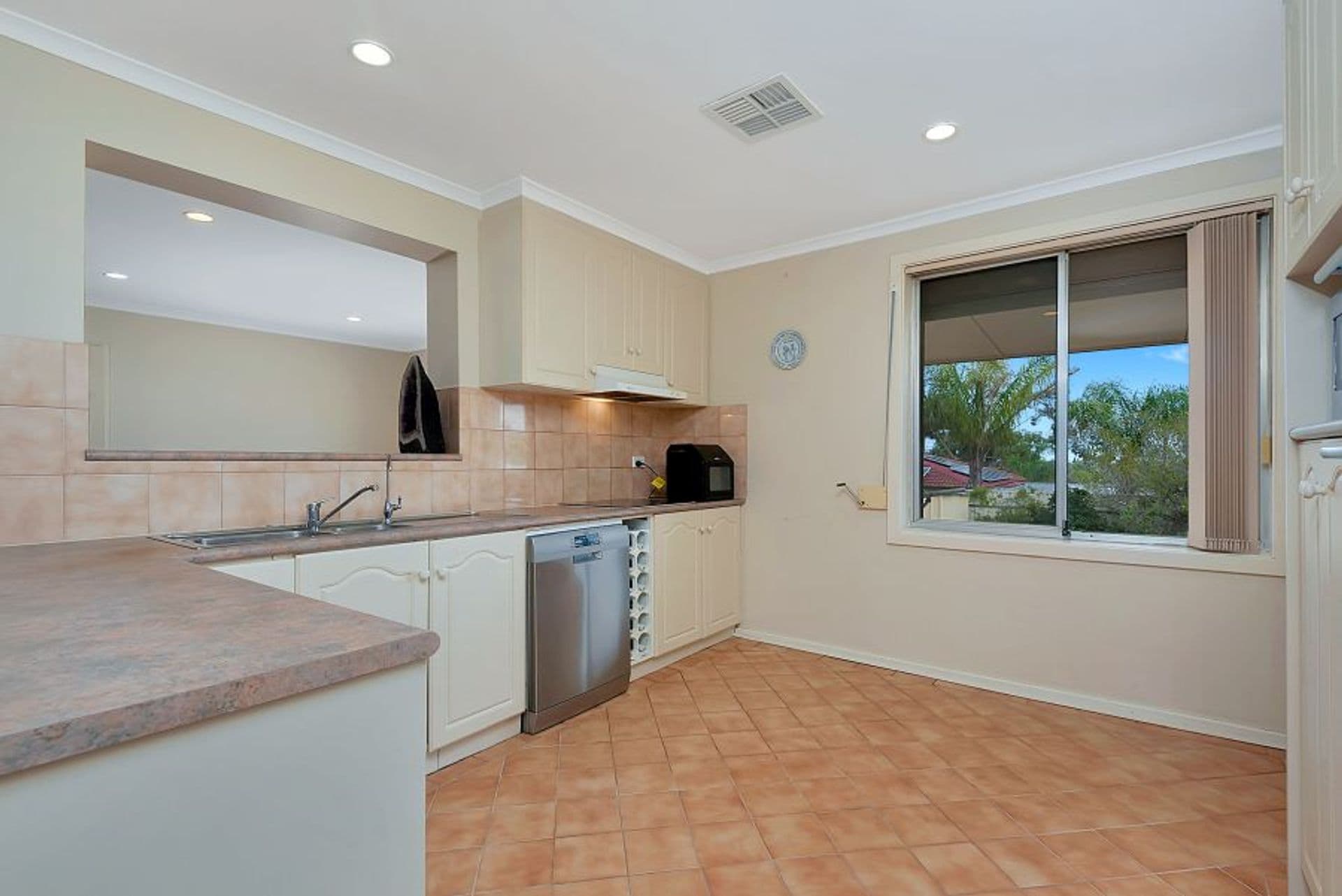 7 Celtic Street, Ingle Farm, SA, 5098, Ingle Farm - Thumbnail 3