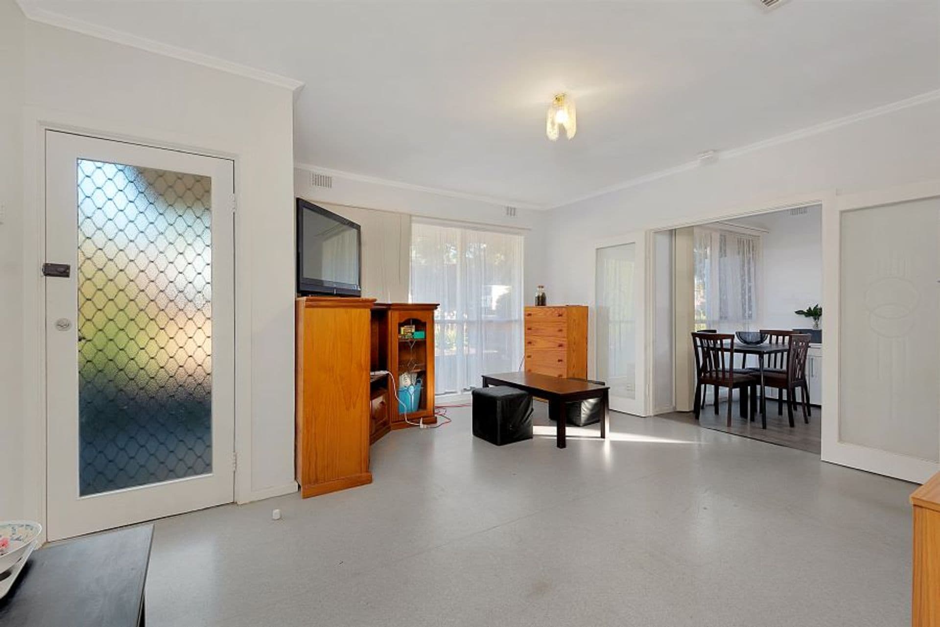 8 Gloucester Ave, Redwood Park, SA, 5097, Redwood Park - Thumbnail 2
