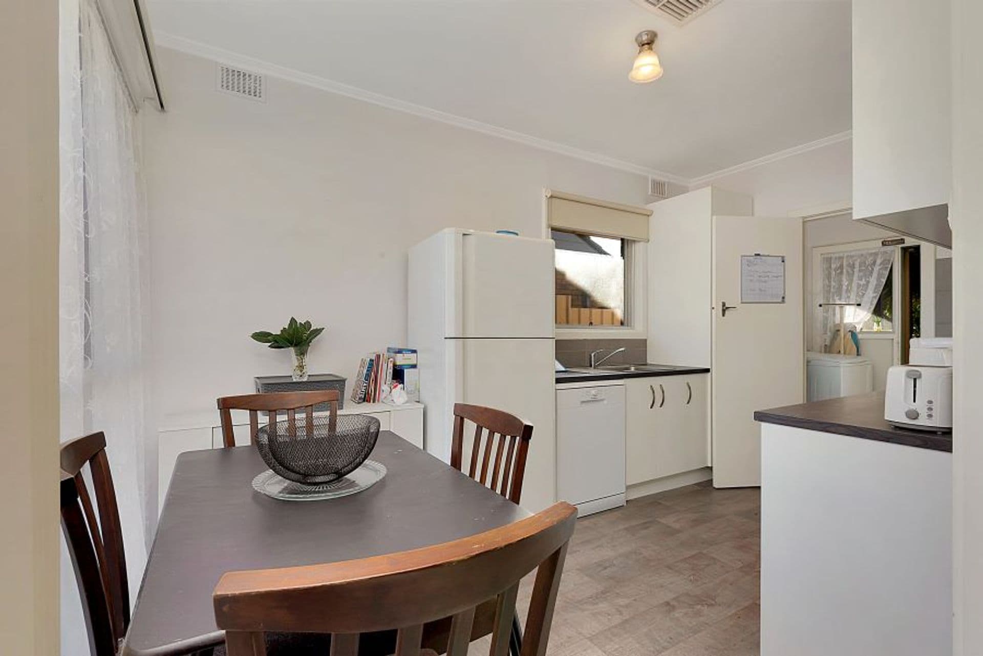 8 Gloucester Ave, Redwood Park, SA, 5097, Redwood Park - Thumbnail 4