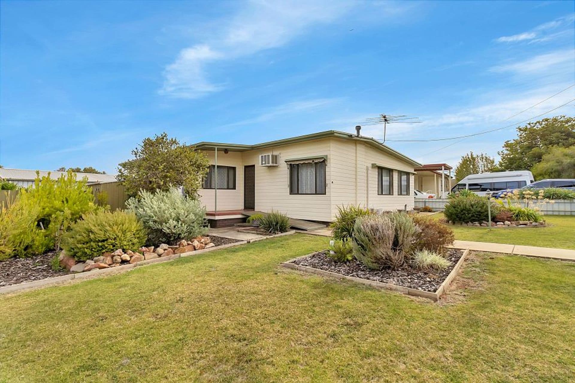 1 Rosyth Road, Holden Hill, SA, 5088, Holden Hill - Thumbnail 2