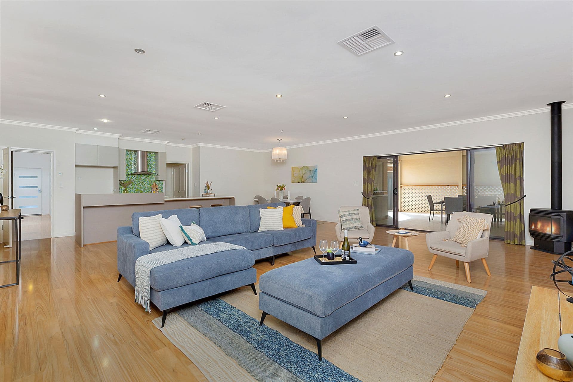 2 Queensberry Way, Blakeview, SA, 5114, Blakeview - Thumbnail 8