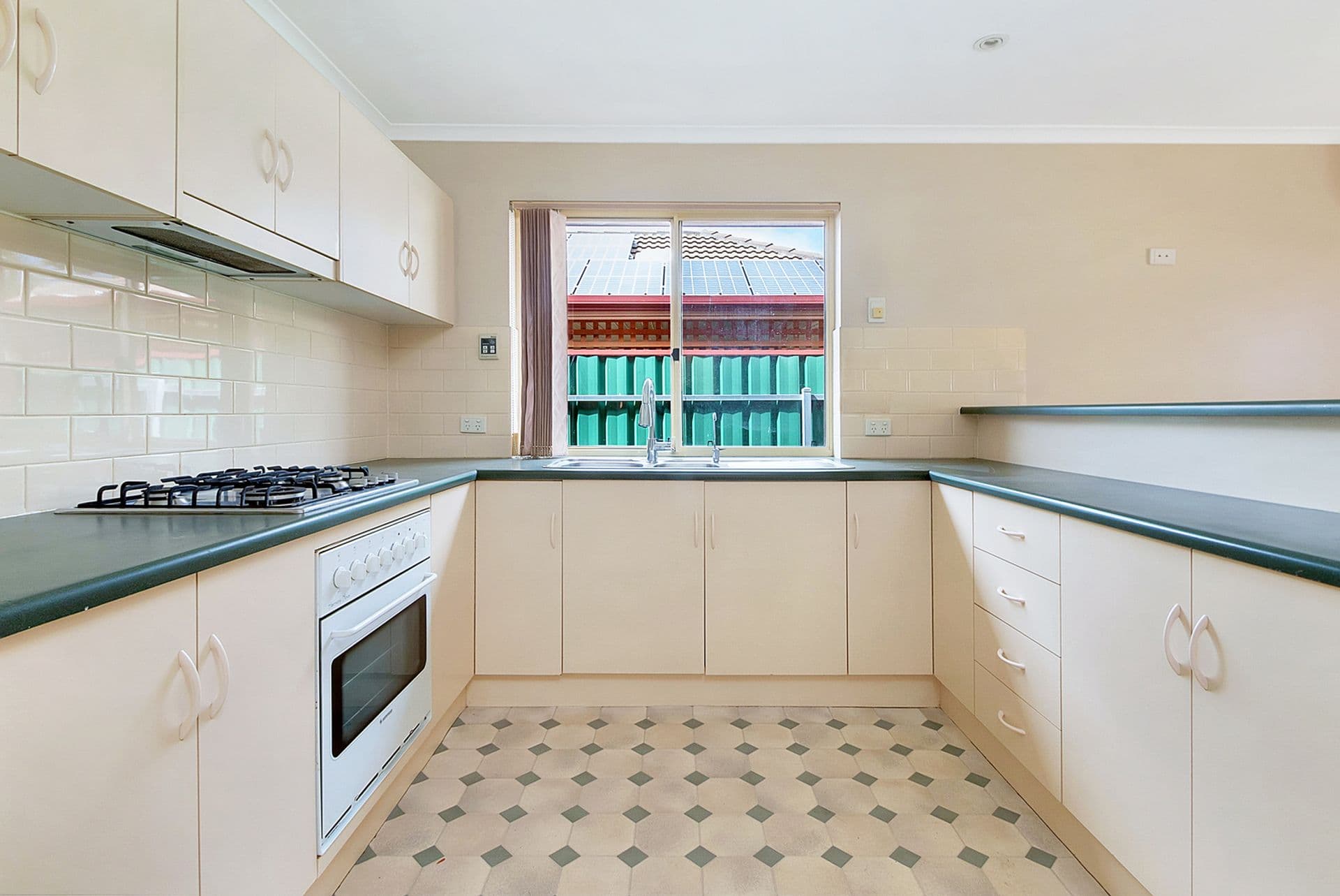18 County Street, Hillcrest, SA, 5086, Hillcrest - Thumbnail 7