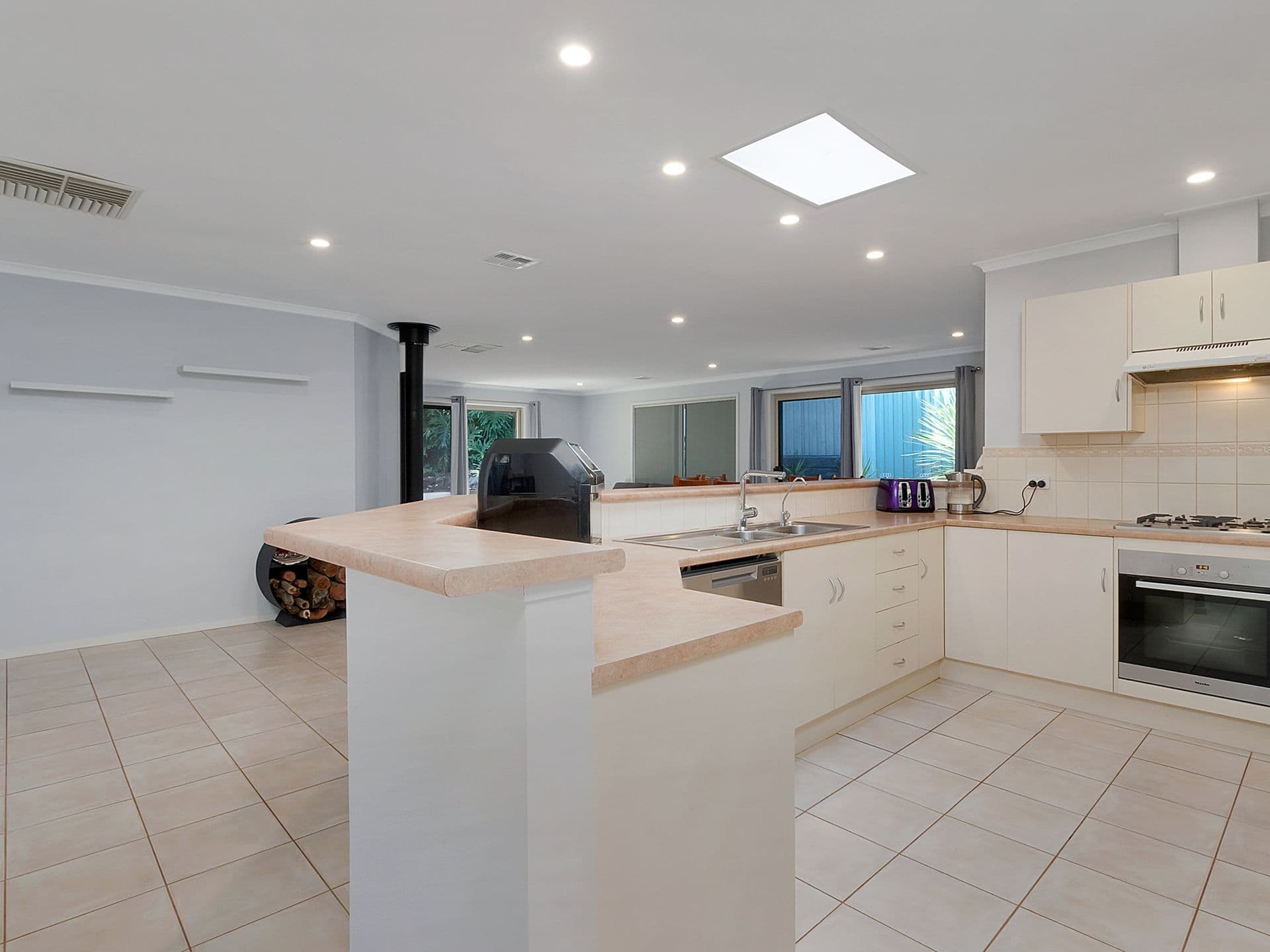 10 Bowman Court, Redwood Park, SA, 5097, Redwood Park - Thumbnail 7