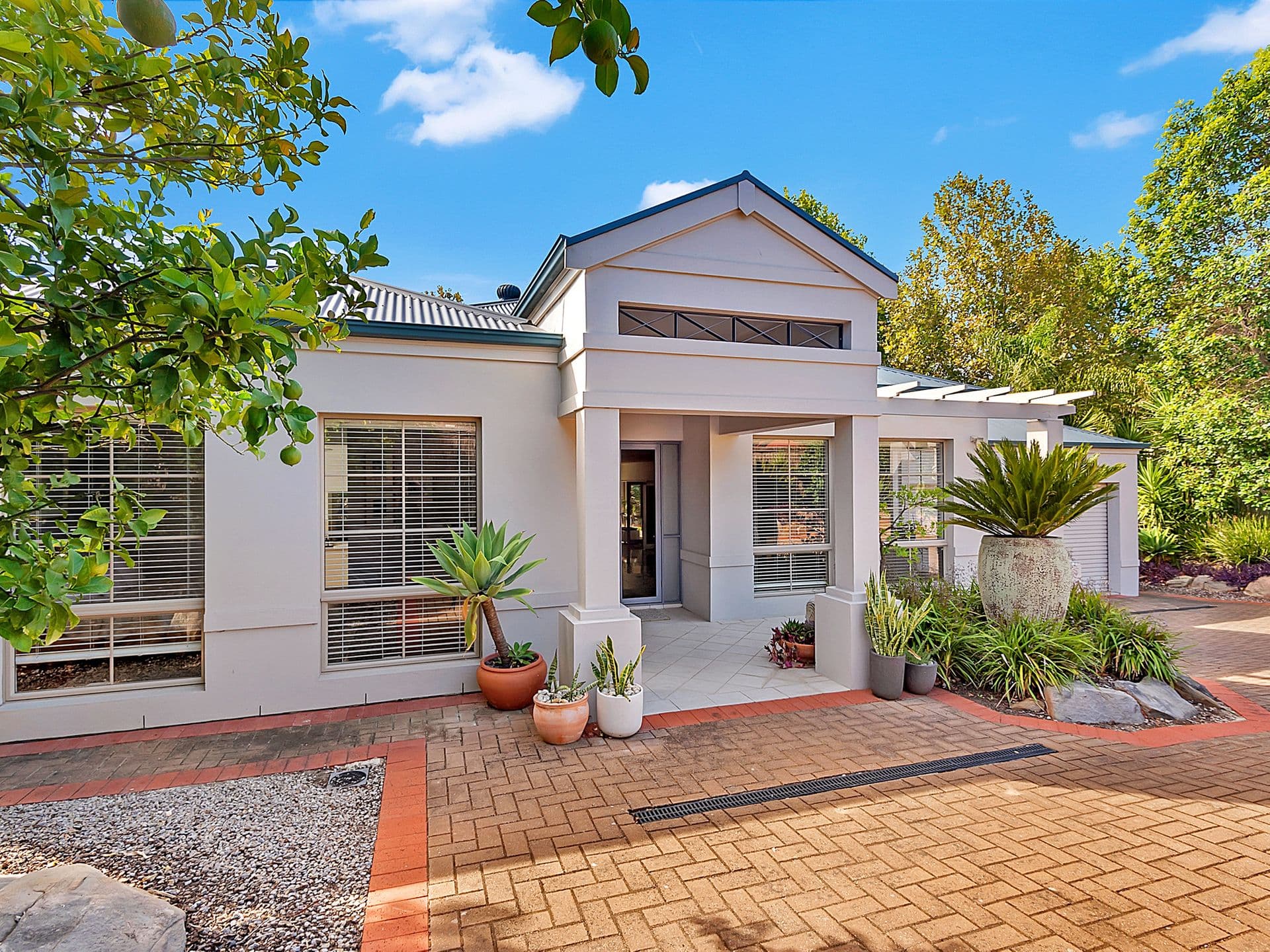193 Lower Athelstone Rd, Athelstone, SA, 5076, Athelstone - Thumbnail 2