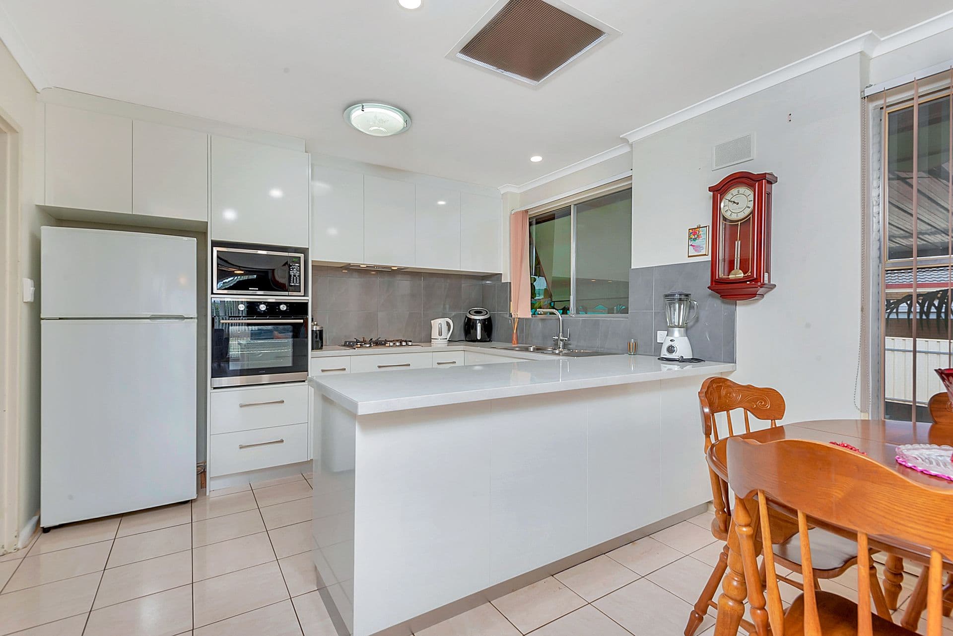 41 Devoncourt Avenue, Ingle Farm, SA, 5098, Ingle Farm - Thumbnail 3