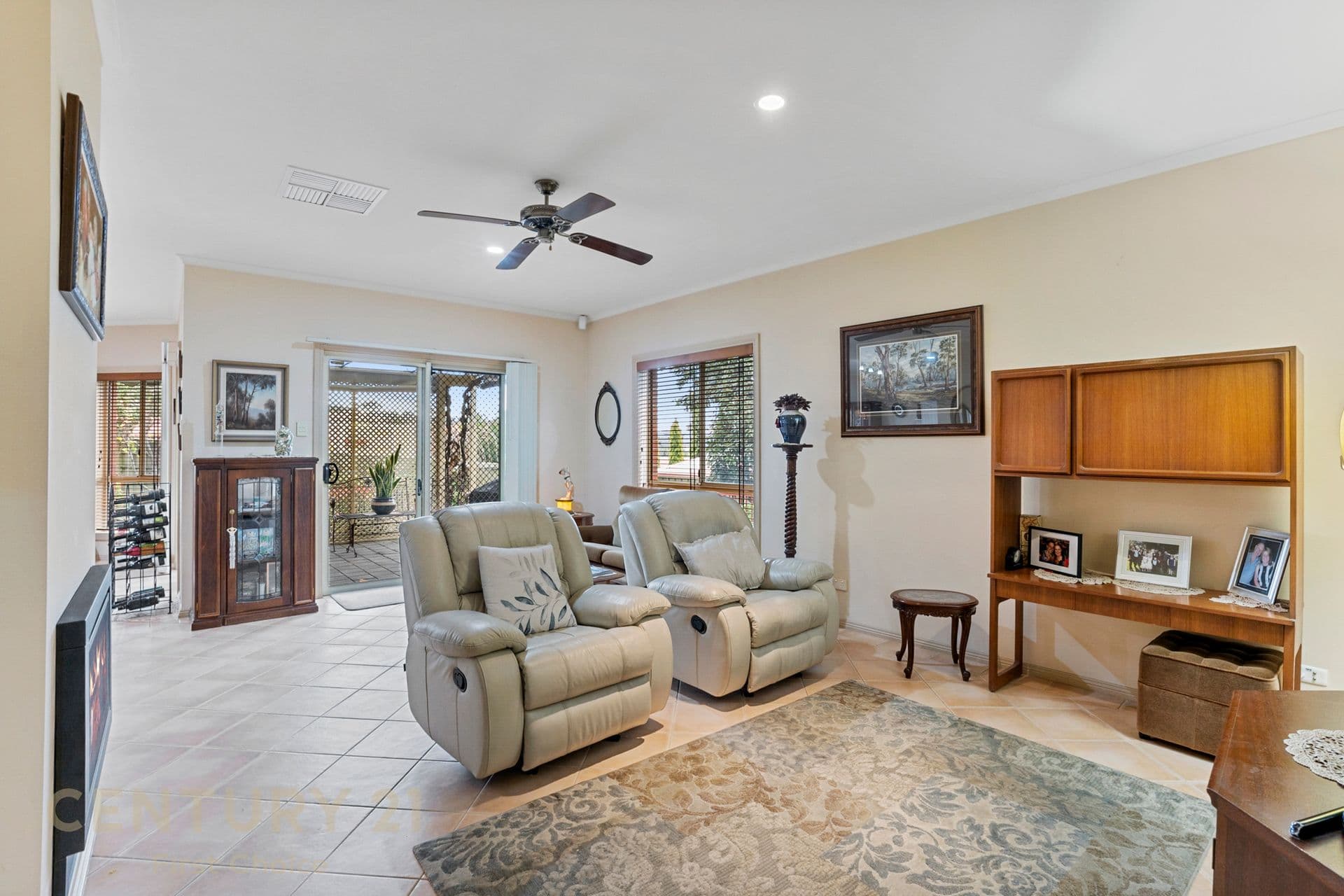 8 Lake Fortesque Avenue, Greenwith, SA, 5125, Greenwith - Thumbnail 4