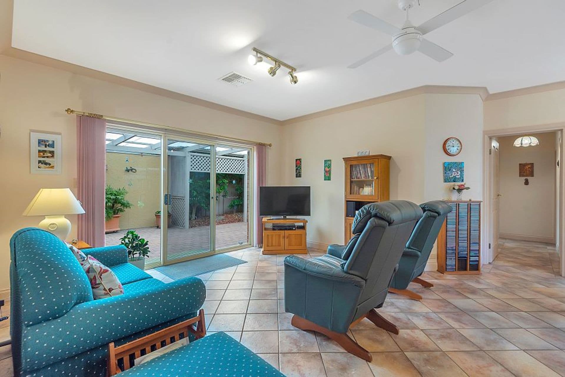 41 Taylor Street, Modbury Heights, SA, 5092, Modbury Heights - Thumbnail 2