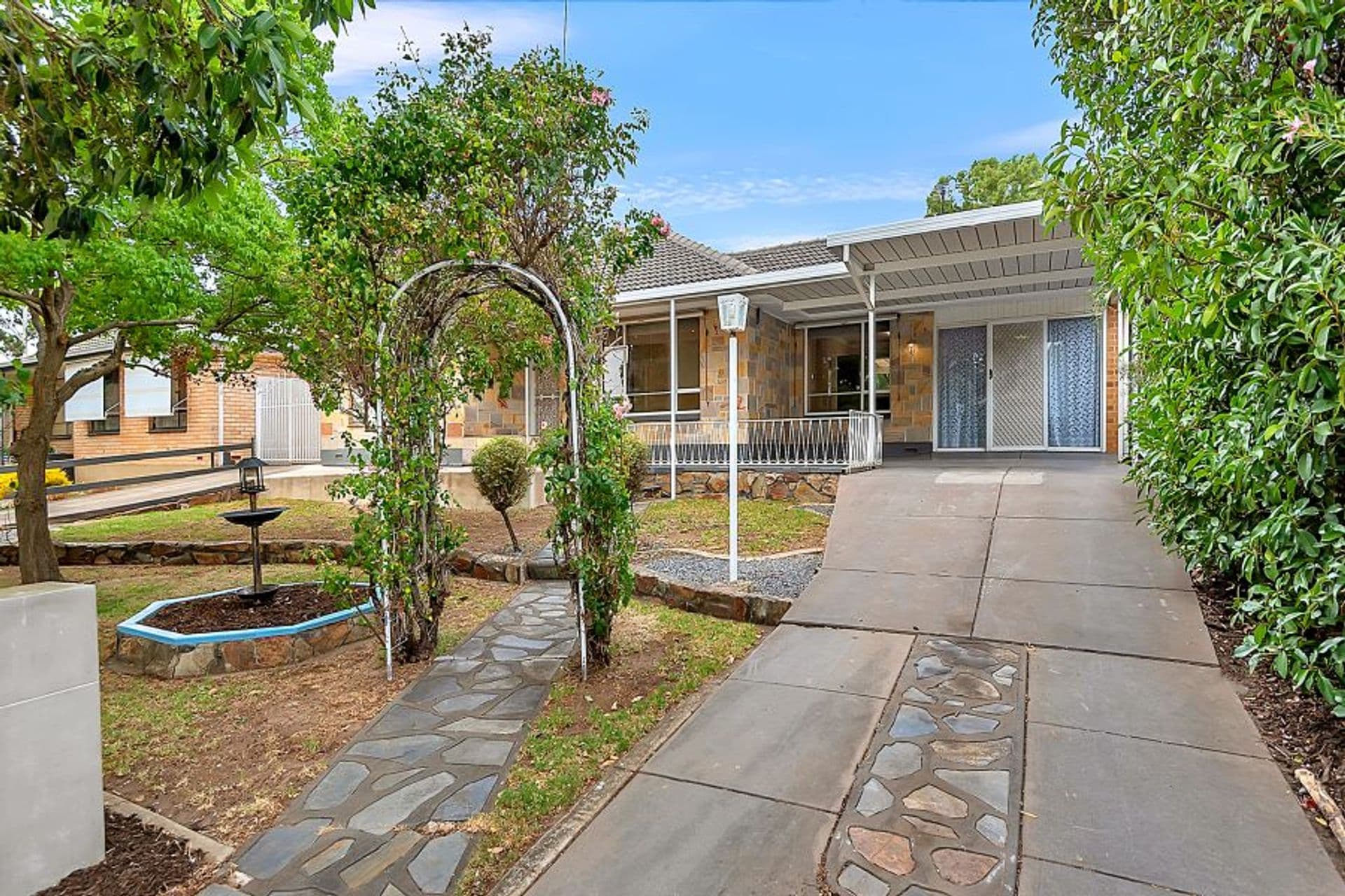 47 Far View Crescent, Ridgehaven, SA, 5097, Ridgehaven - Thumbnail 2