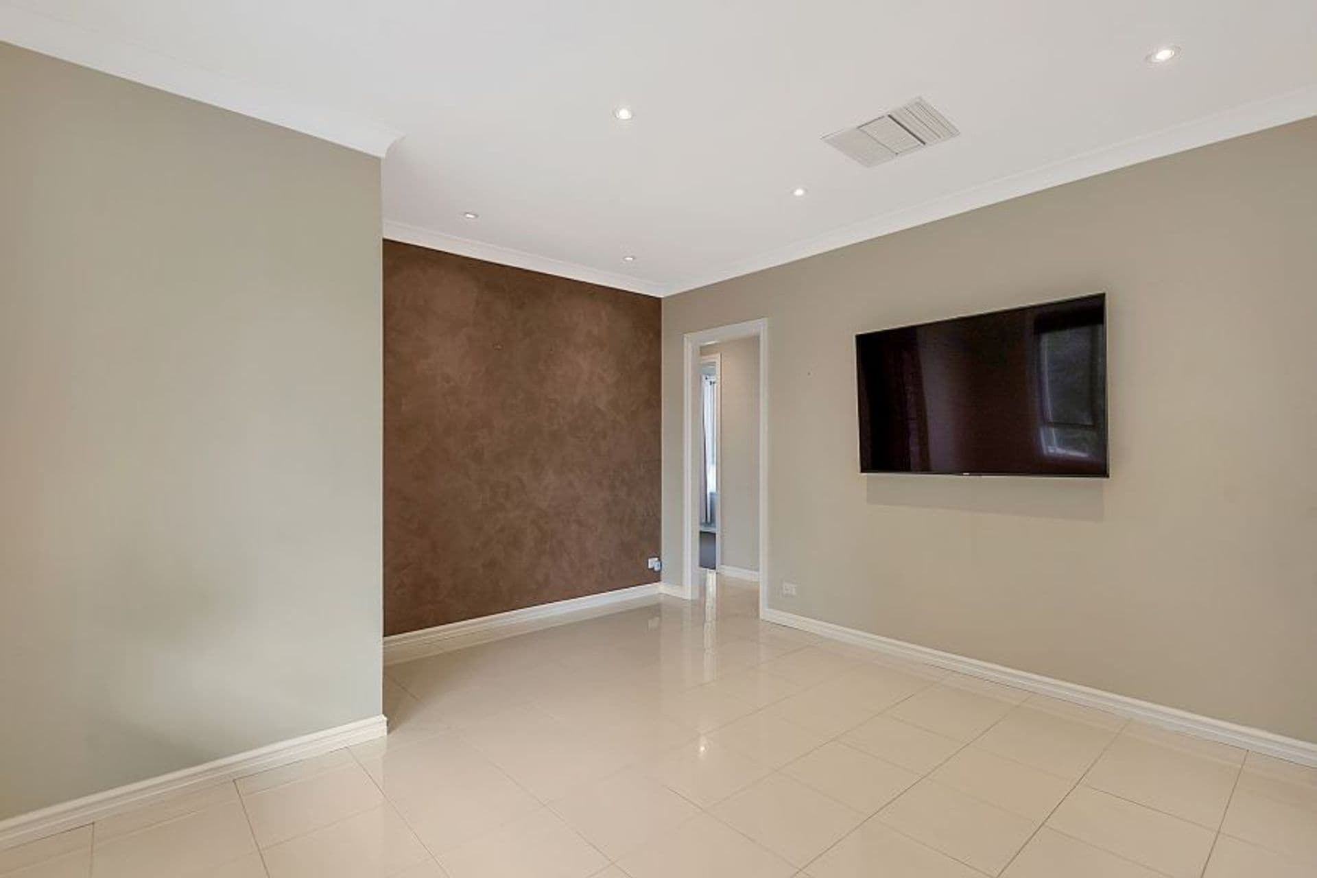 47 Far View Crescent, Ridgehaven, SA, 5097, Ridgehaven - Thumbnail 6