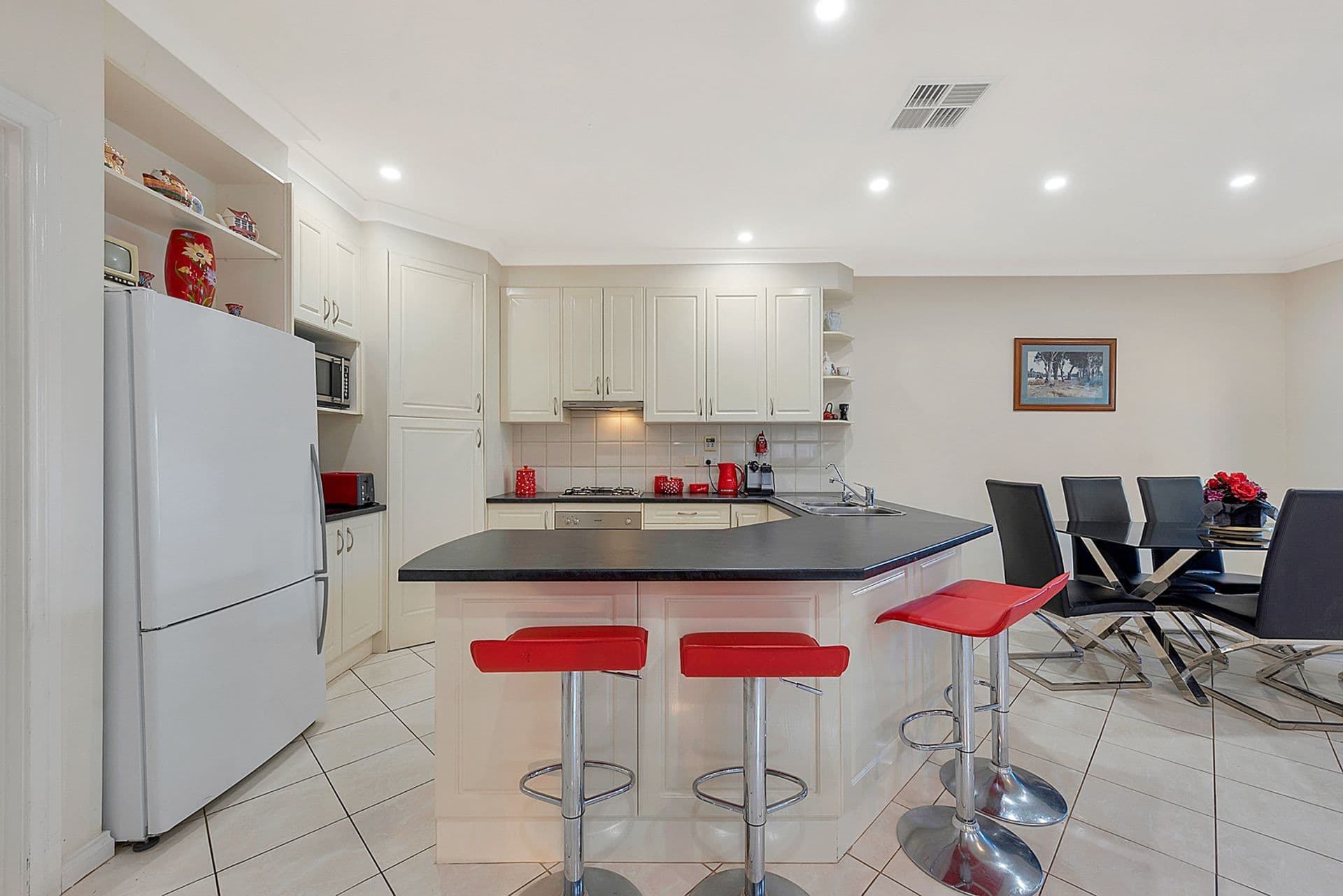5 Dumfries Avenue, Northfield, SA, 5085, Northfield - Thumbnail 3