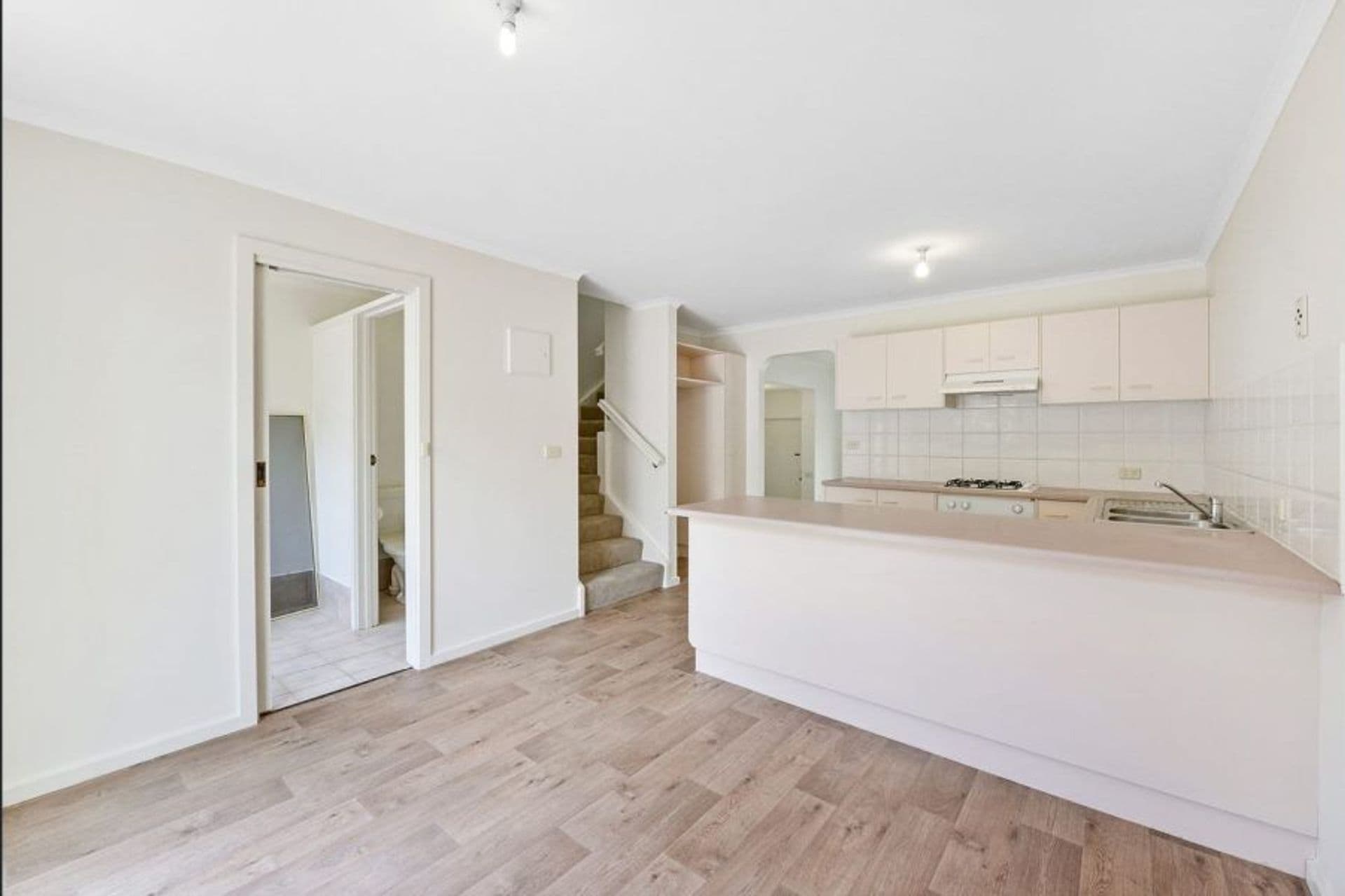 3/12-15 Ridgway Court, Wynn Vale, SA, 5127, Wynn Vale - Thumbnail 3