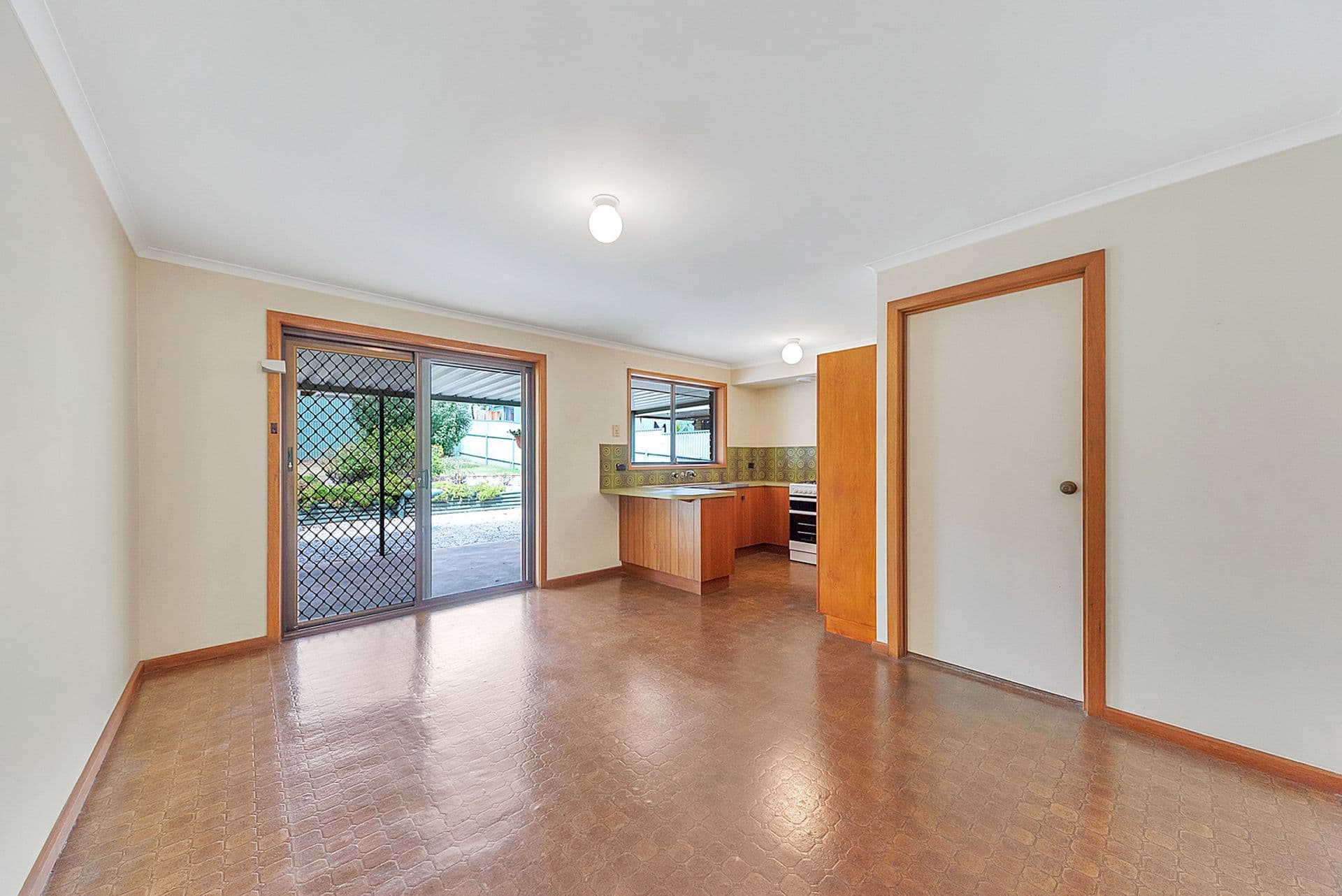 15 Kildonan Avenue, Para Vista, SA, 5093, Para Vista - Image 1