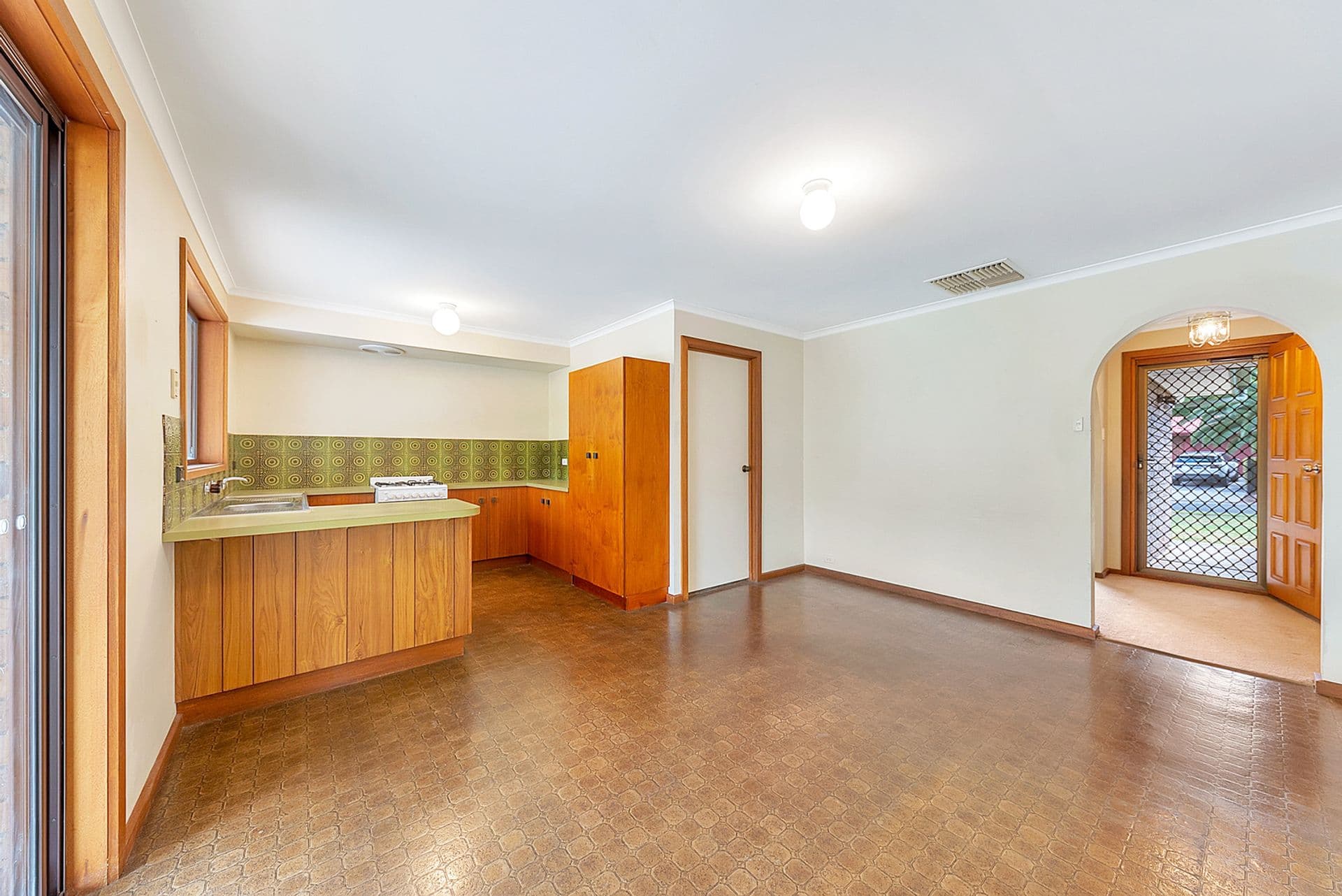 15 Kildonan Avenue, Para Vista, SA, 5093, Para Vista - Thumbnail 5