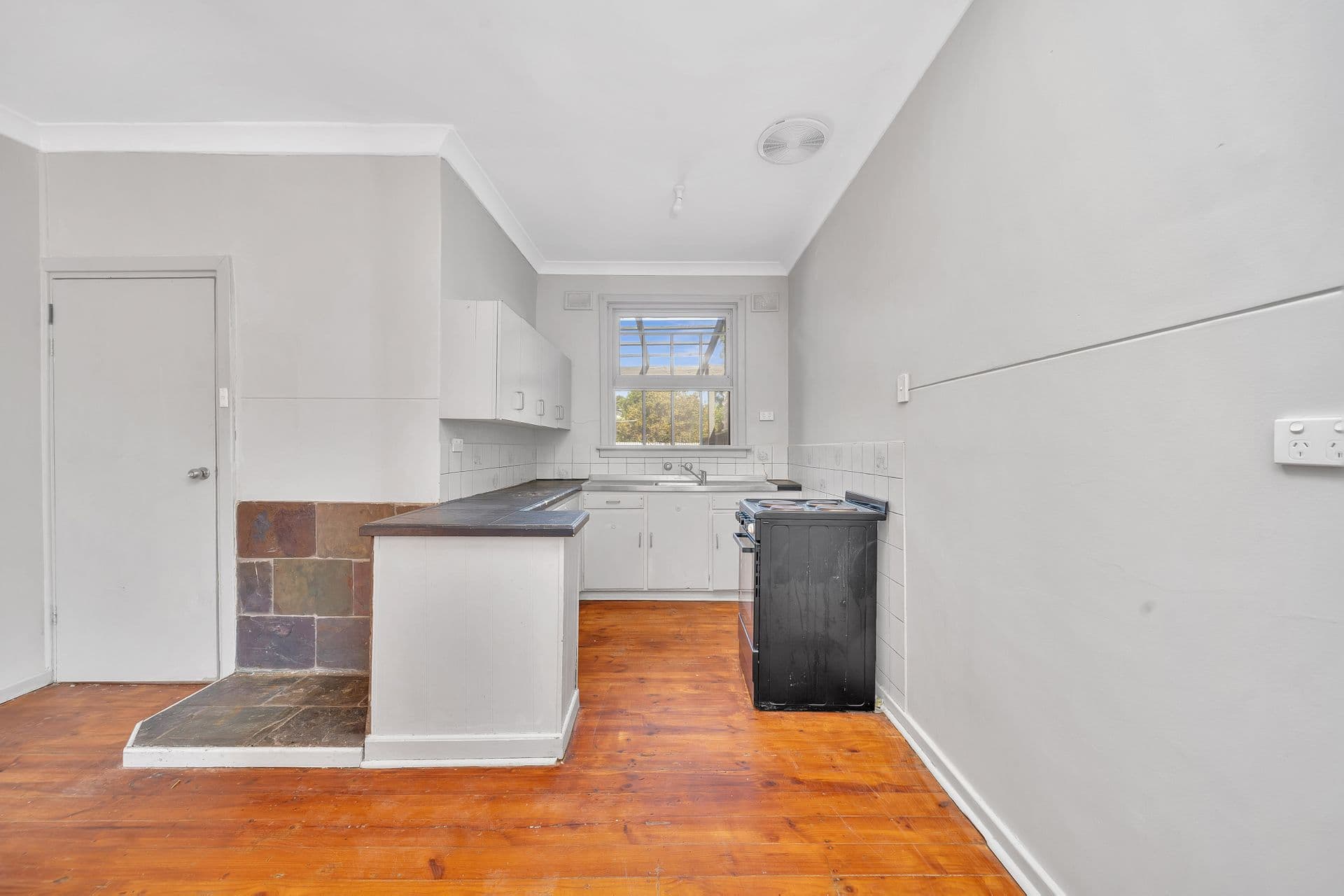 49 Worthington Road, Elizabeth East, SA, 5112, Elizabeth East - Thumbnail 2