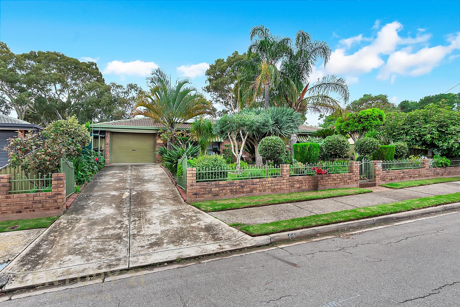 56 Heather Drive, Ridgehaven, SA, 5097, Ridgehaven - Thumbnail 2