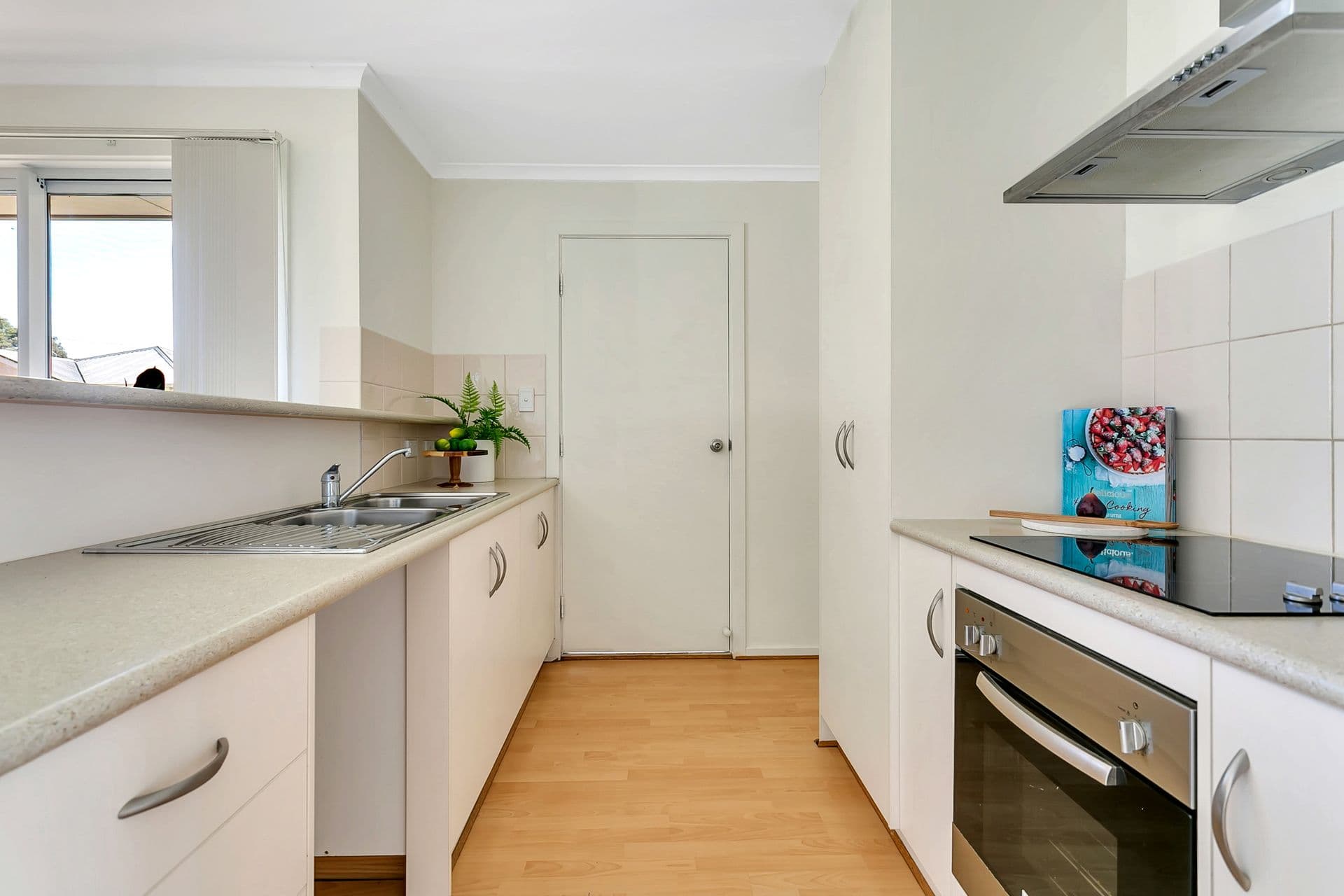 4/96 Bains Road, Morphett Vale, SA, 5162, Morphett Vale - Thumbnail 3