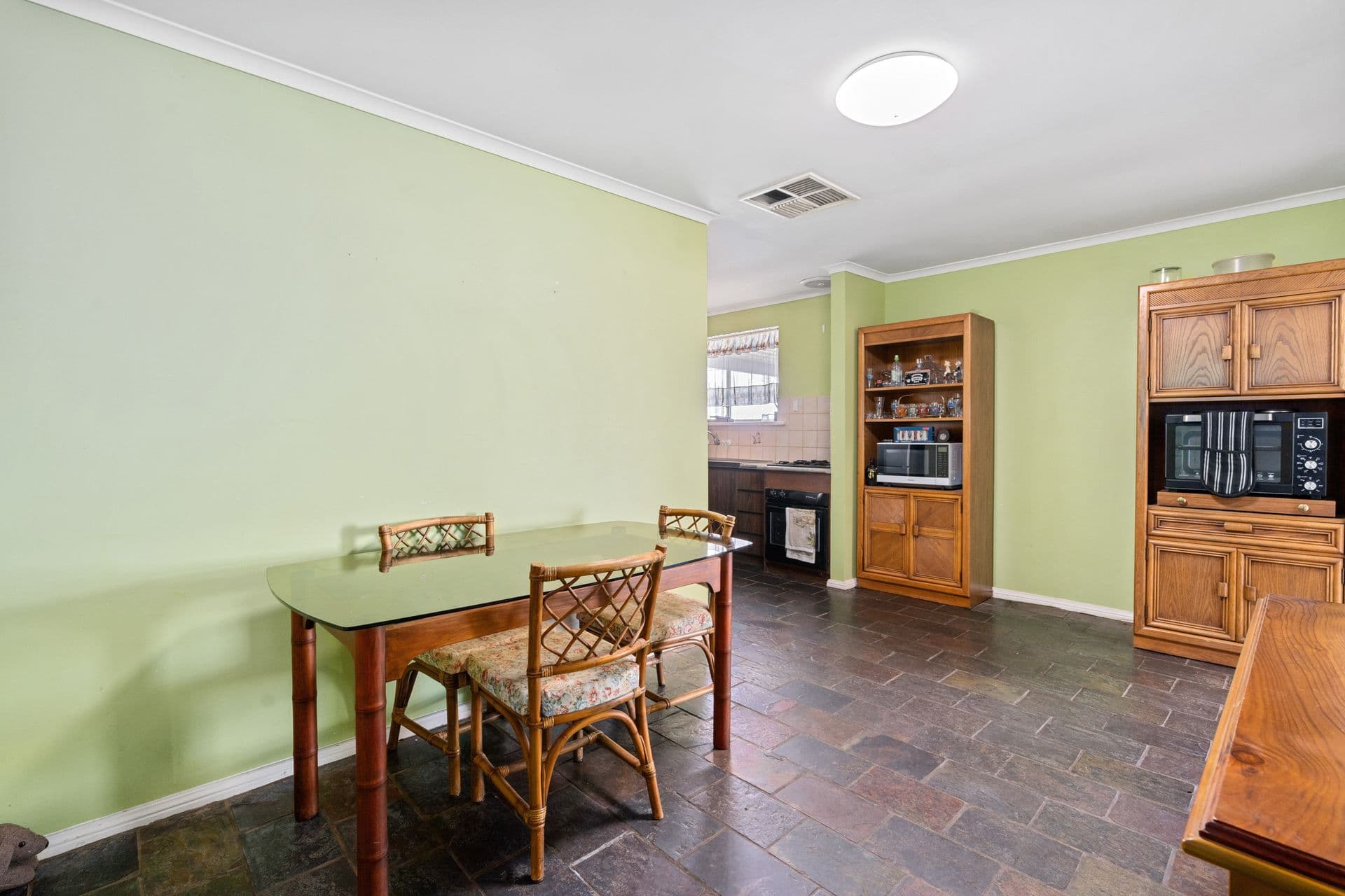 14 Hall Crescent, Burton, SA, 5110, Burton - Thumbnail 6