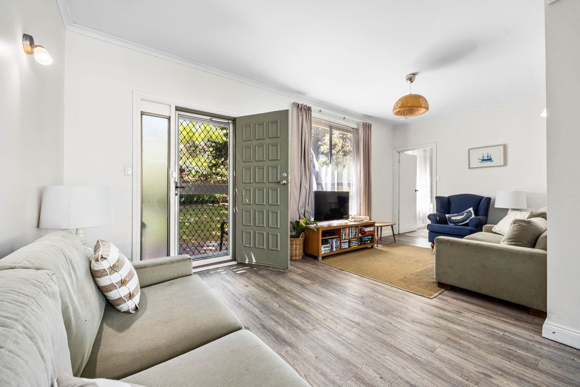 47 Neighbour Avenue, Goolwa Beach, SA, 5214, Goolwa Beach - Thumbnail 2