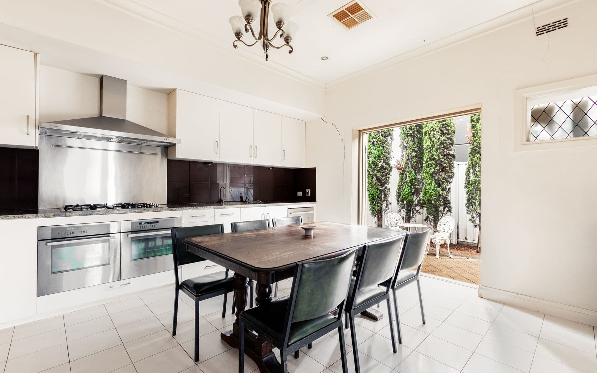 172 Hampstead Road, Clearview, SA, 5085, Clearview - Thumbnail 4