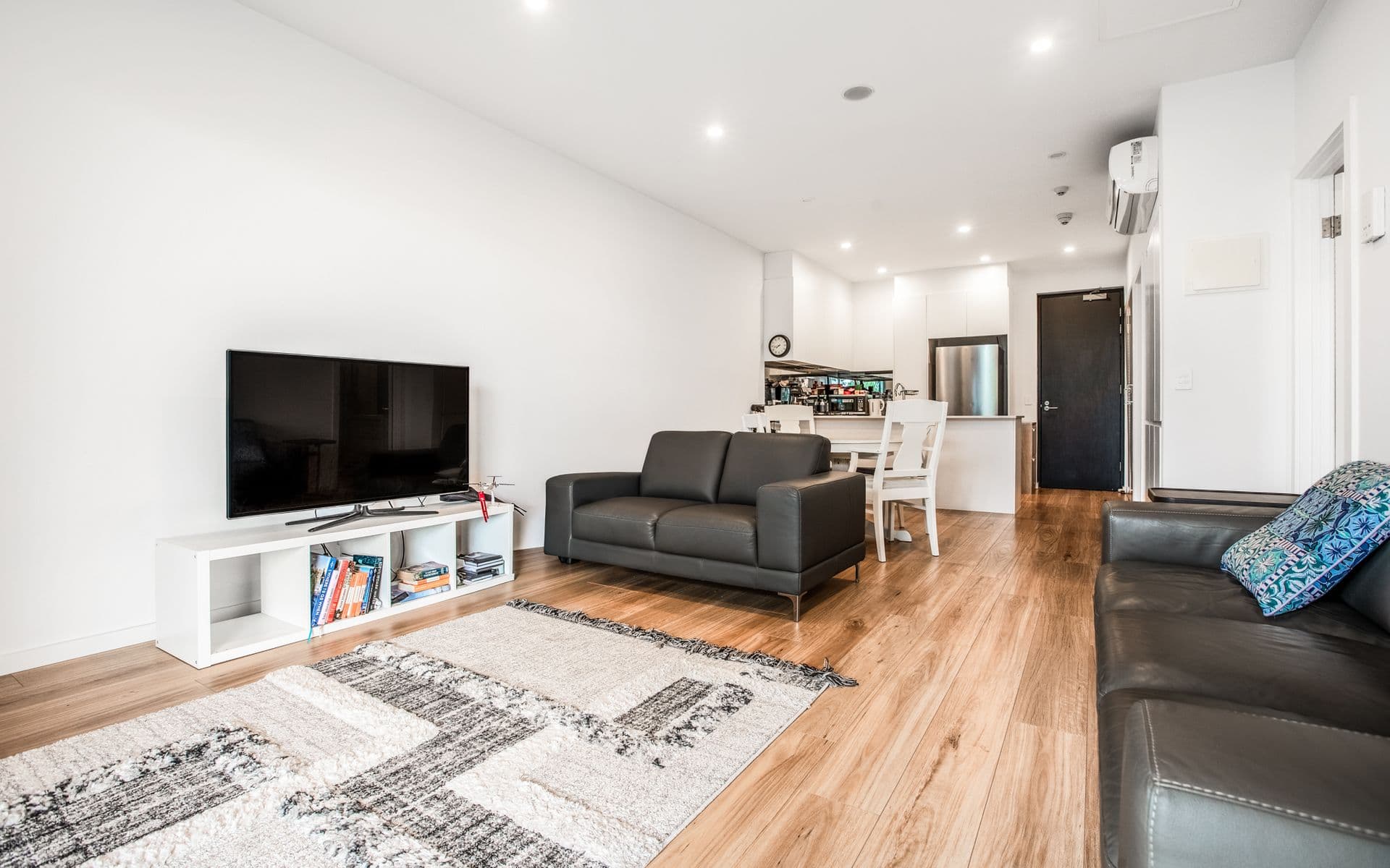 207 Frome Street, Adelaide, SA, 5000, St Clair - Thumbnail 3