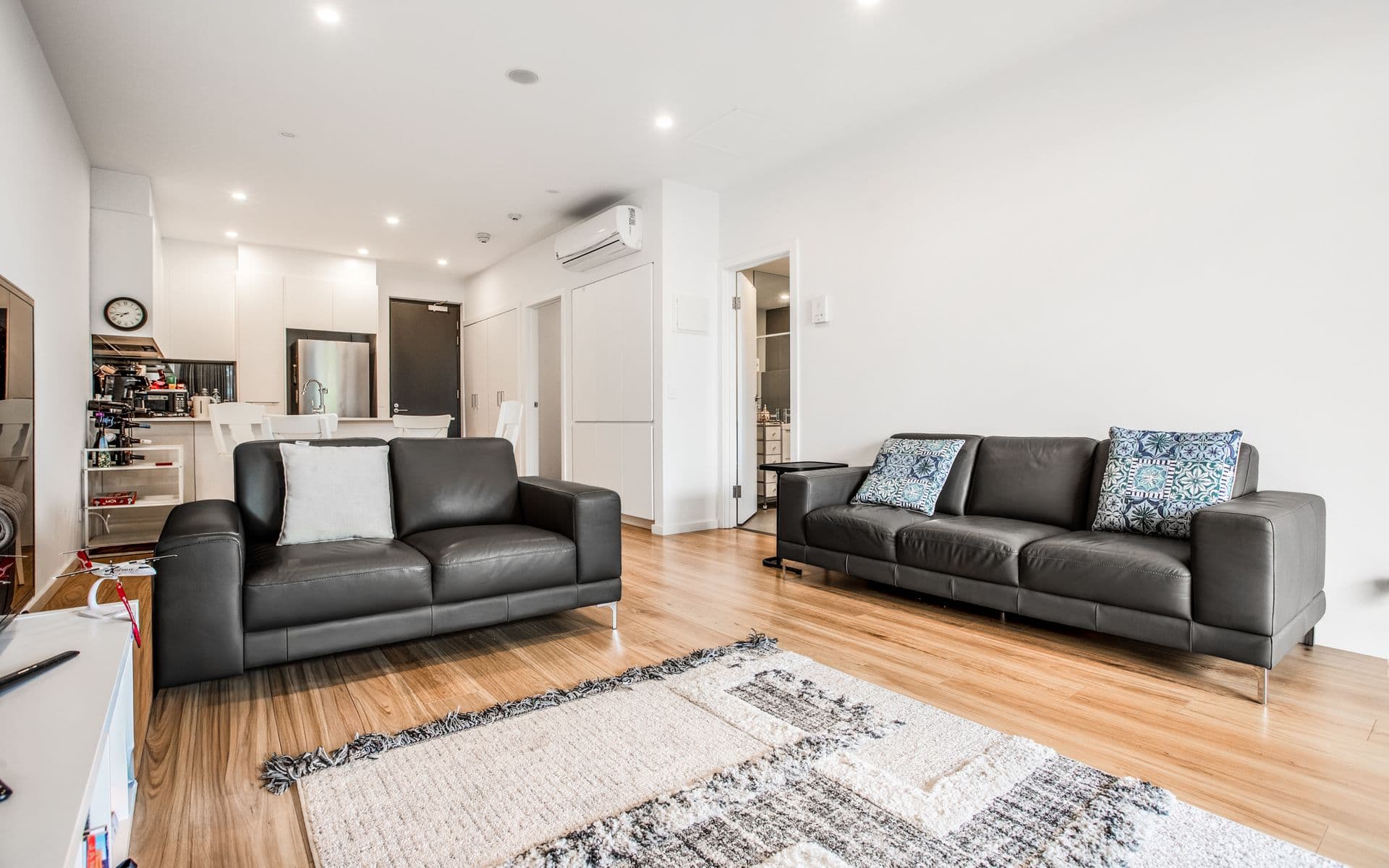 207 Frome Street, Adelaide, SA, 5000, St Clair - Thumbnail 2