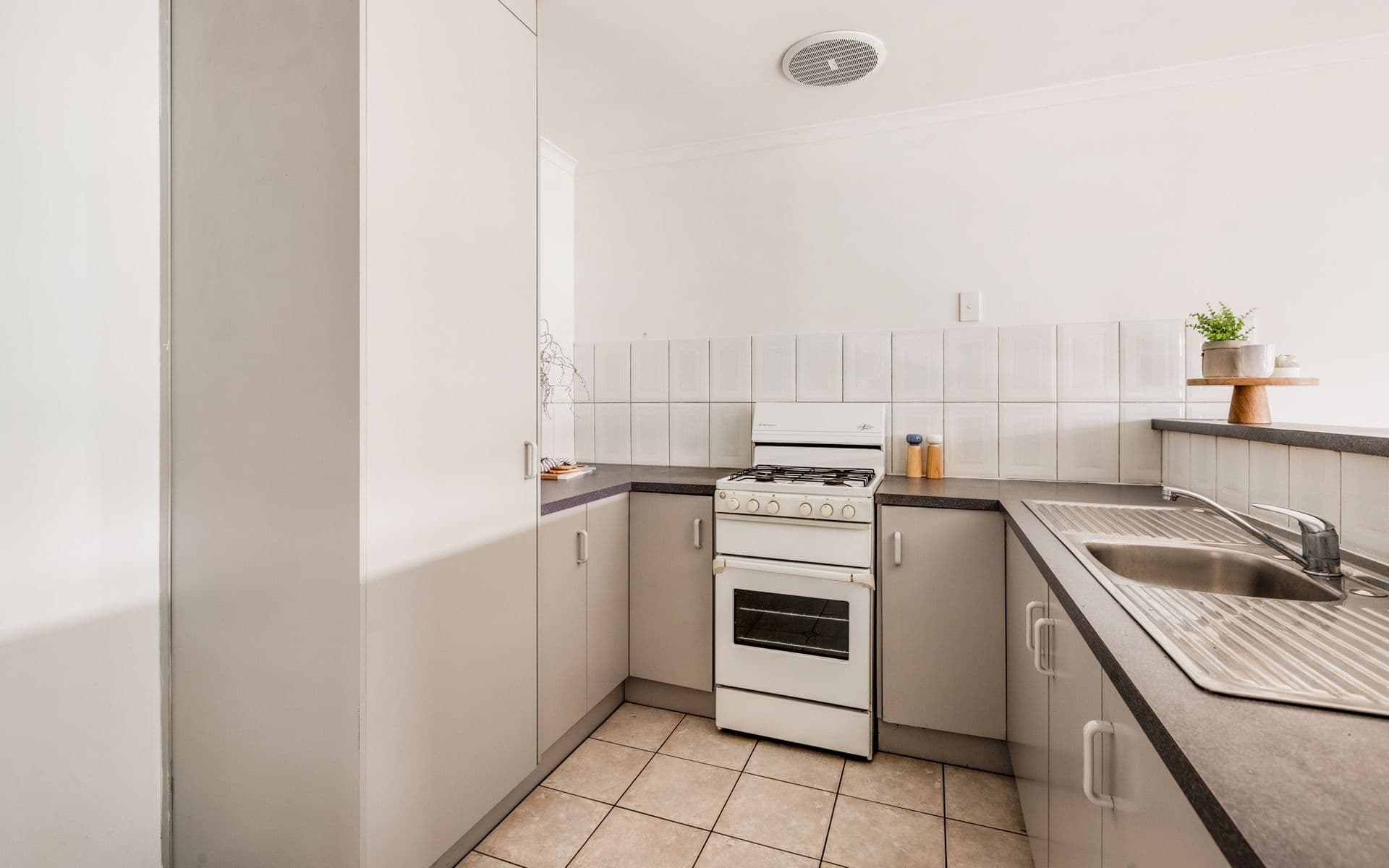 4 Noack Place, Pooraka, SA, 5095, Pooraka - Thumbnail 7