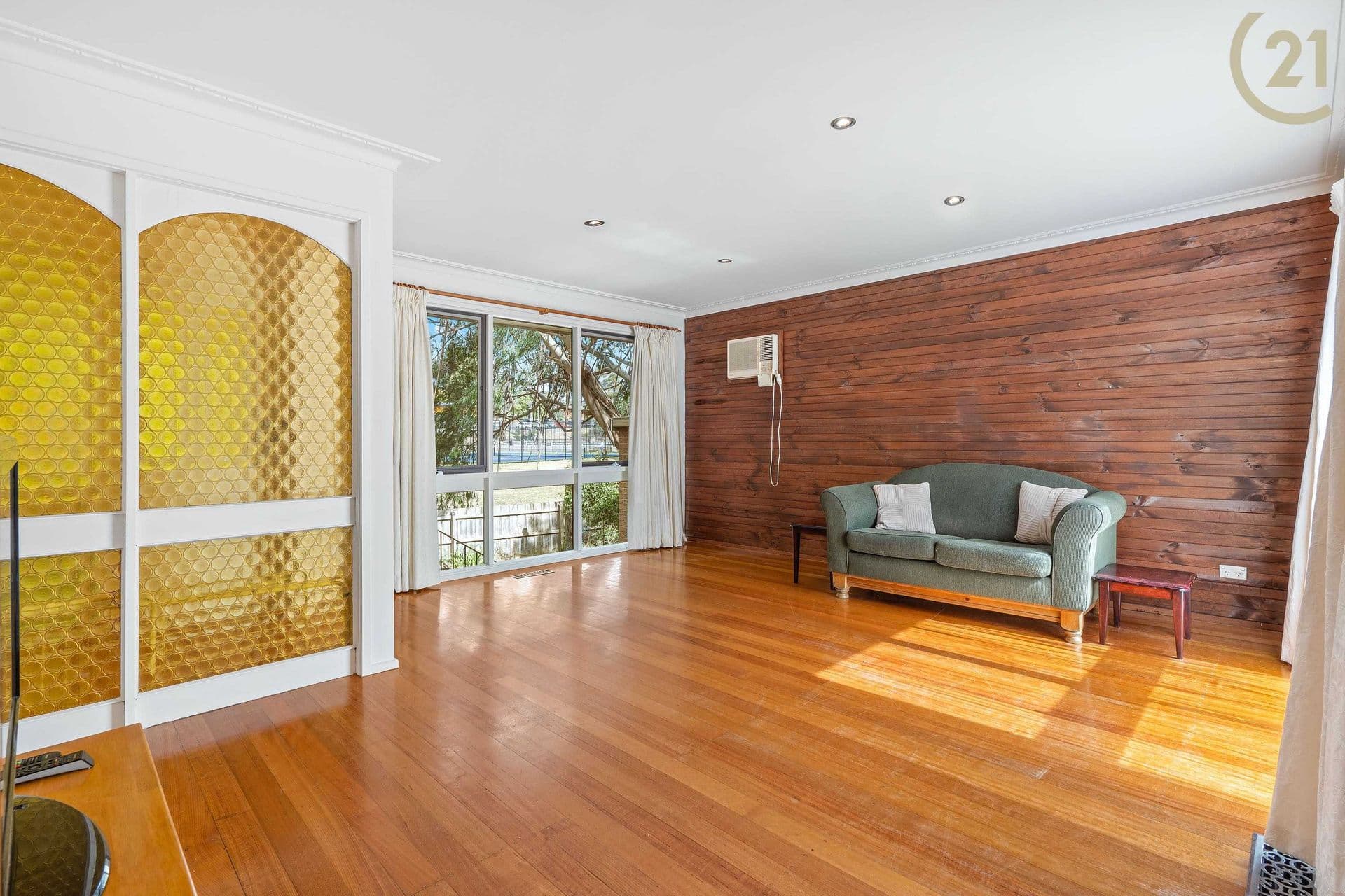 17 John Edgcumbe Way, Endeavour Hills, VIC, 3802, Endeavour Hills - Thumbnail 3