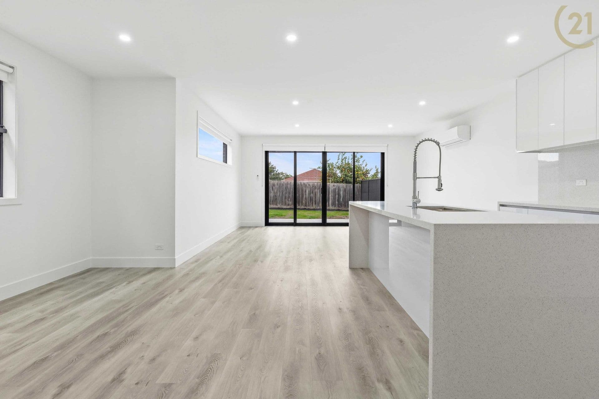 27D Carlisle Road, Hallam, VIC, 3803, Hallam - Thumbnail 5