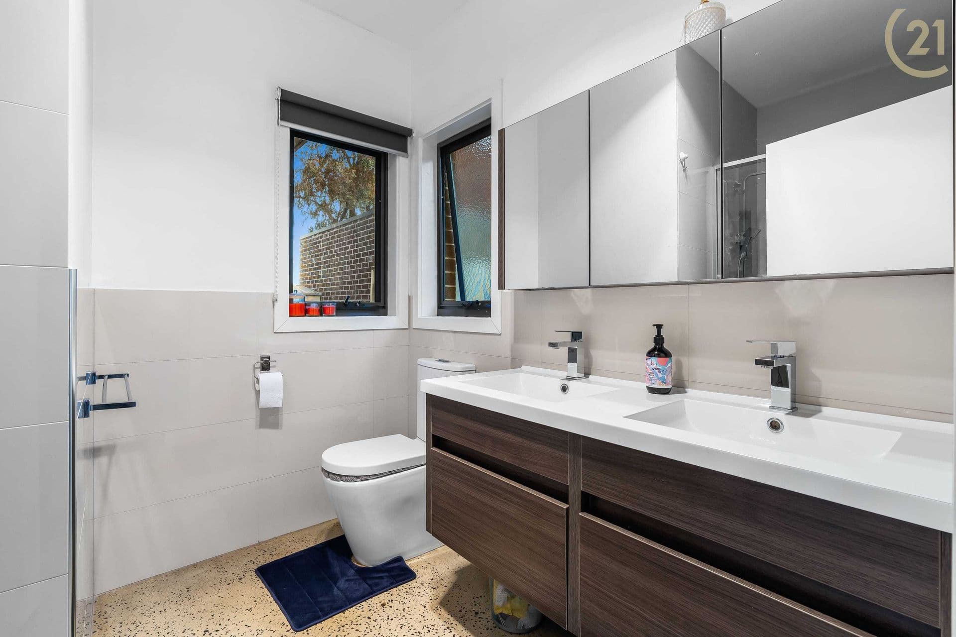2/2 Wedge Street, Dandenong, VIC, 3175, Dandenong - Thumbnail 3