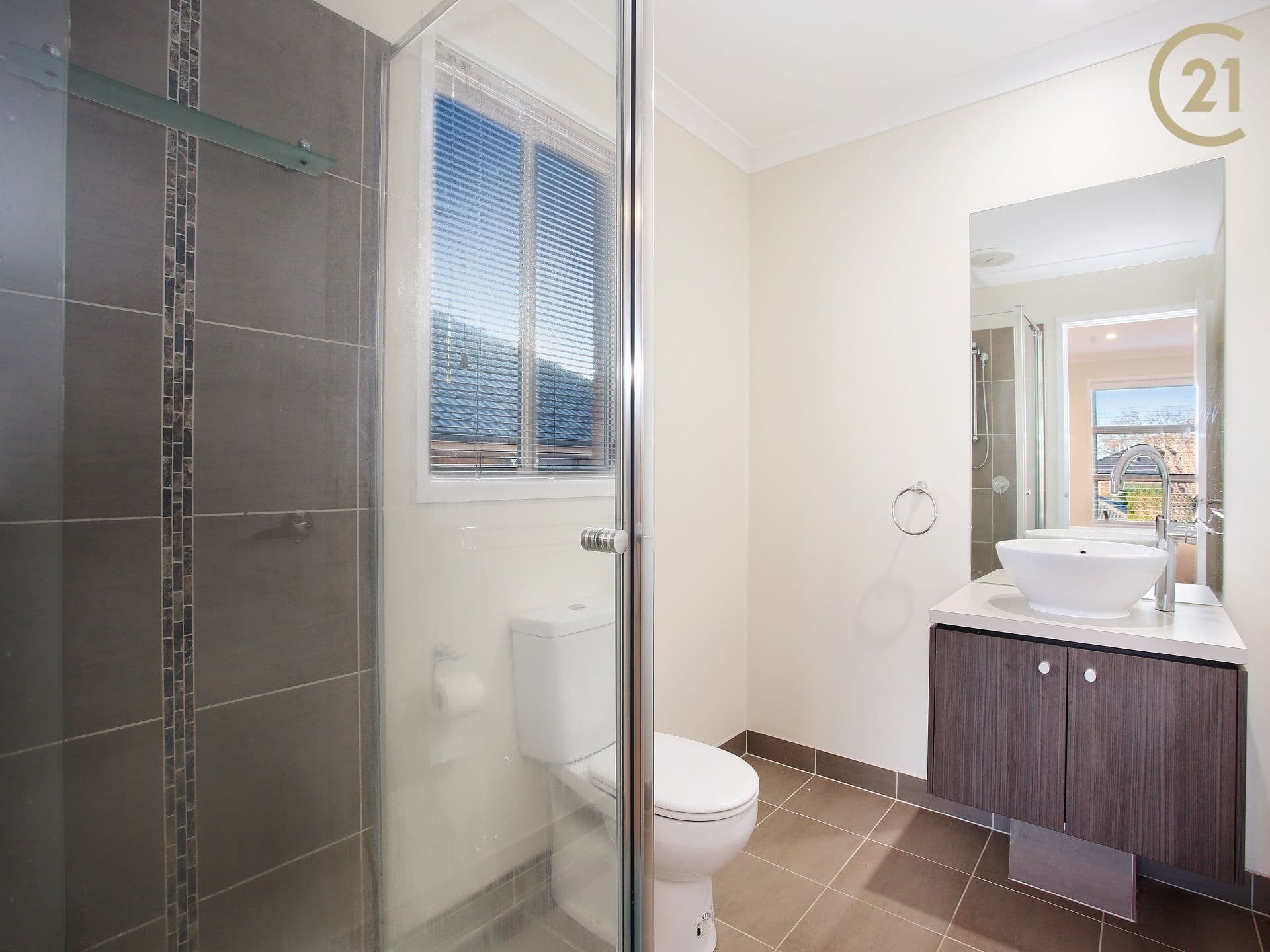 109/65 Victor Crescent, Narre Warren, VIC, 3805, Berwick - Thumbnail 3