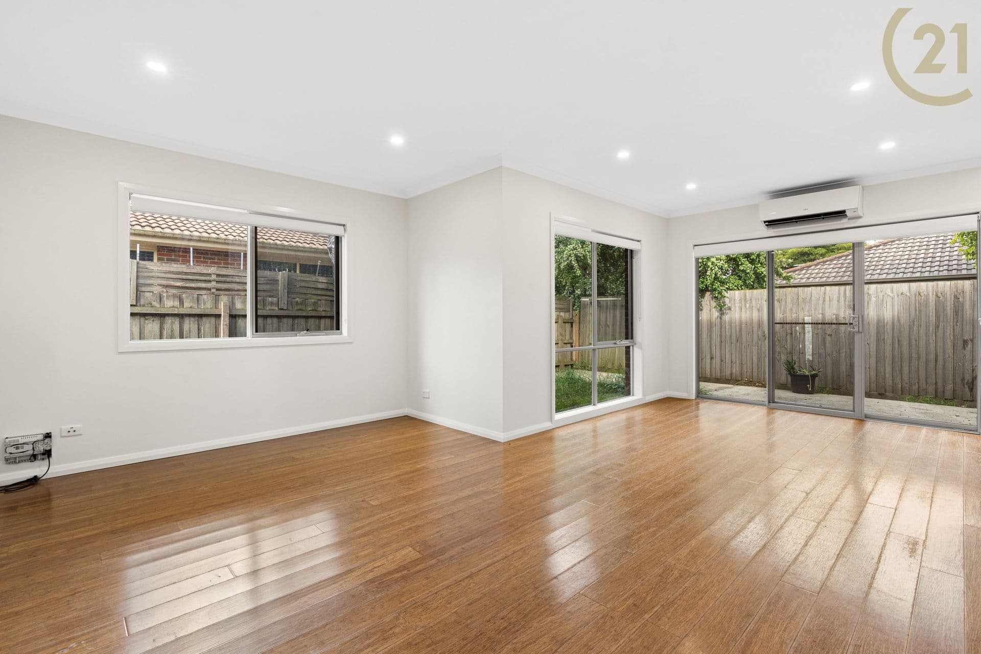 3/5 Alexander Street, Cranbourne, VIC, 3977, Cranbourne - Thumbnail 2
