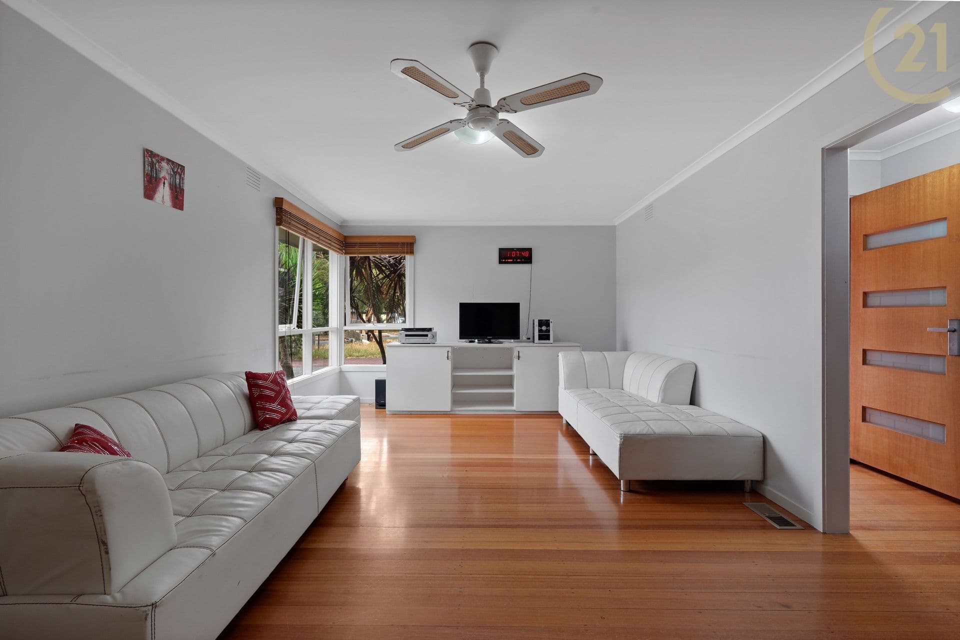 11 Andrew Street, Hampton Park, VIC, 3976, Hampton Park - Thumbnail 2