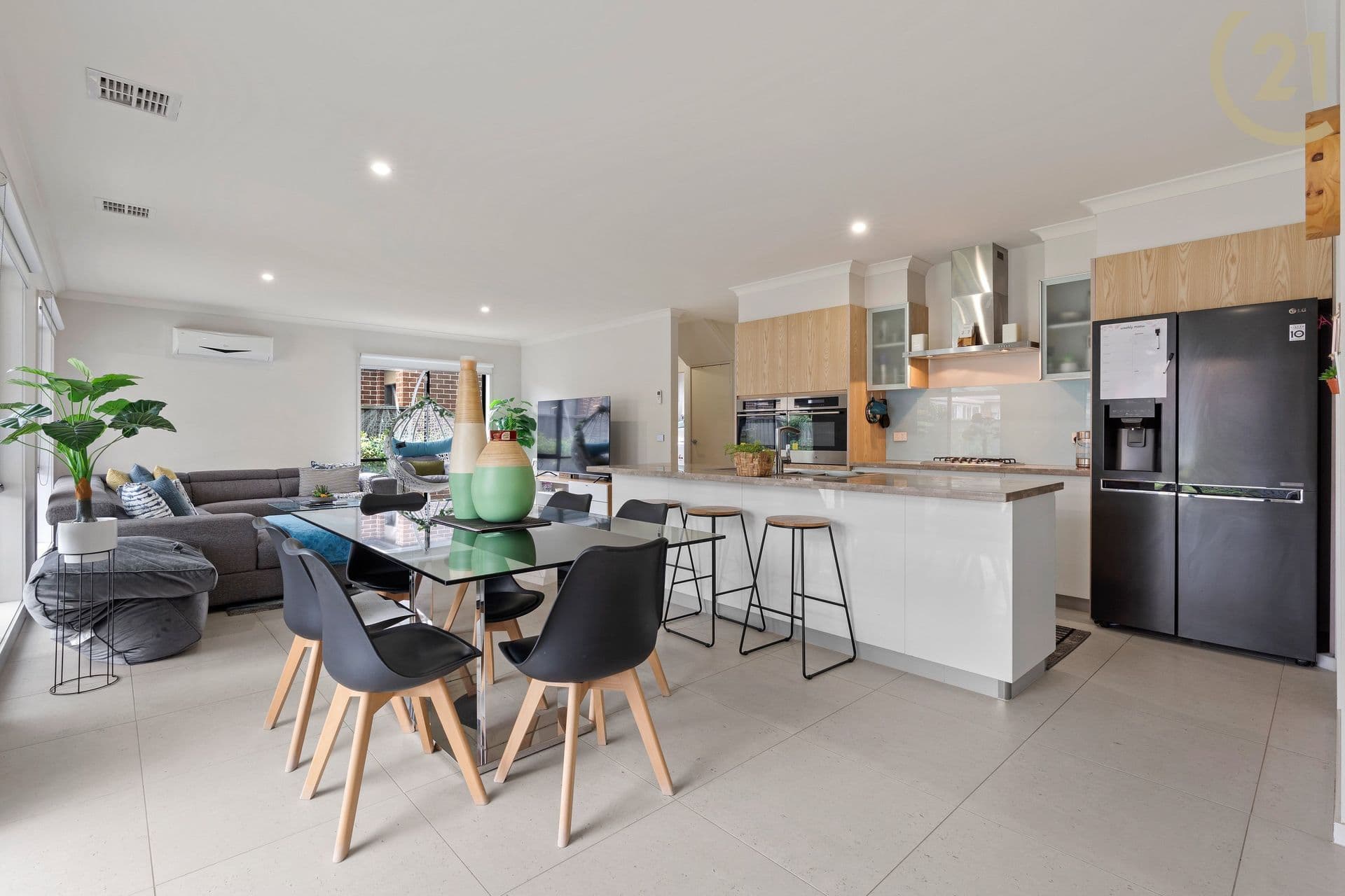 26 Pinebank Avenue, Cranbourne East, VIC, 3977, Cranbourne East - Thumbnail 6