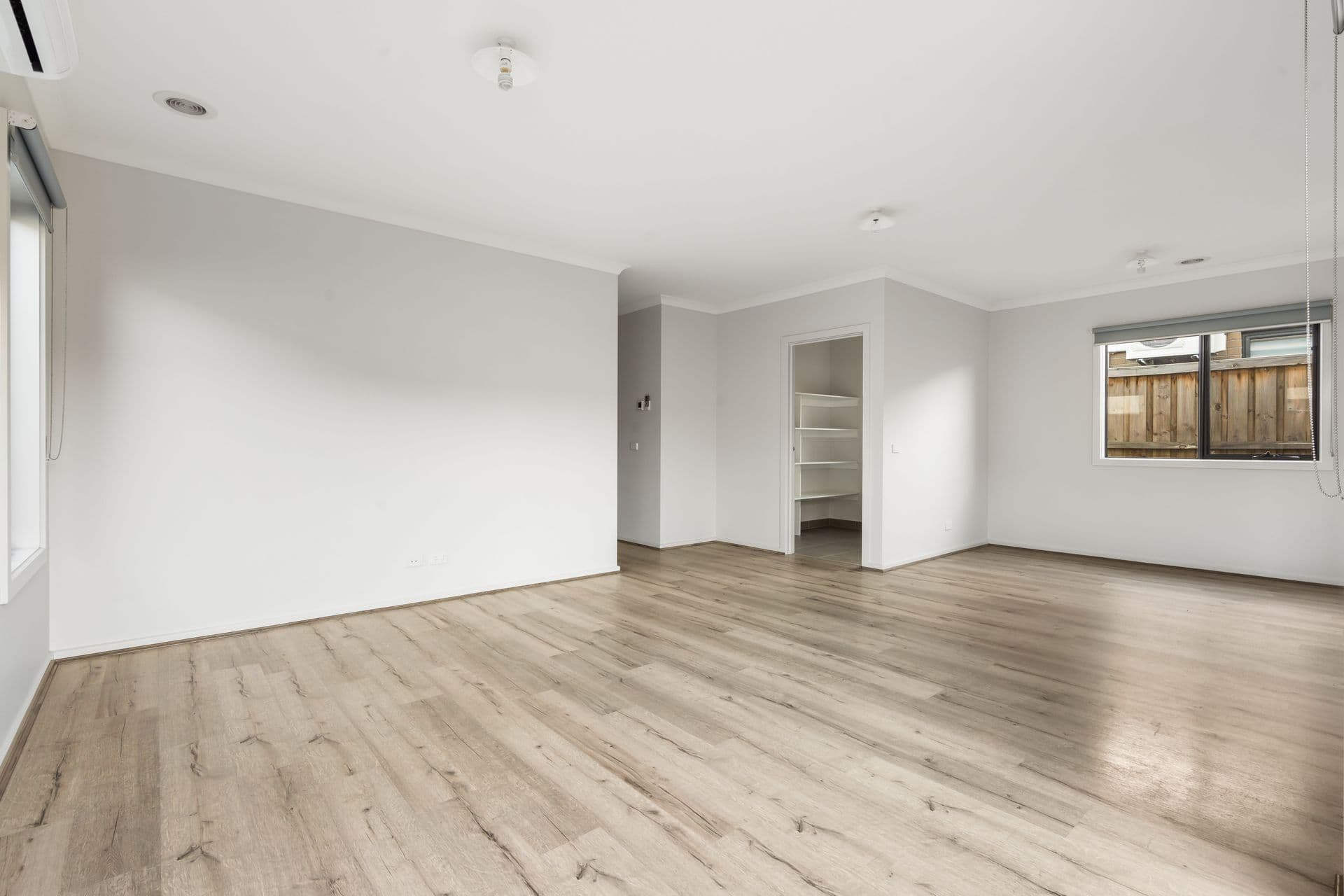 109/65 Victor Crescent, Narre Warren, VIC, 3805, Clyde North - Thumbnail 3