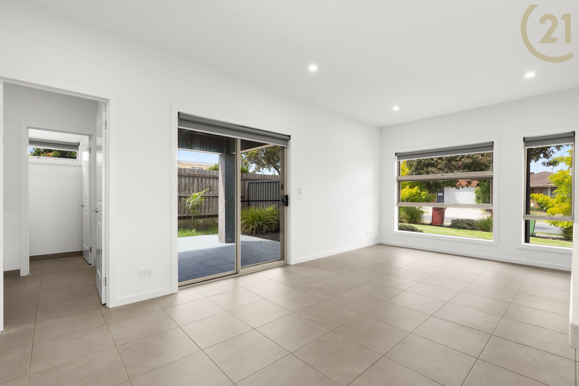 1/31 Carlisle Road, Hallam, VIC, 3803, Hallam - Thumbnail 5