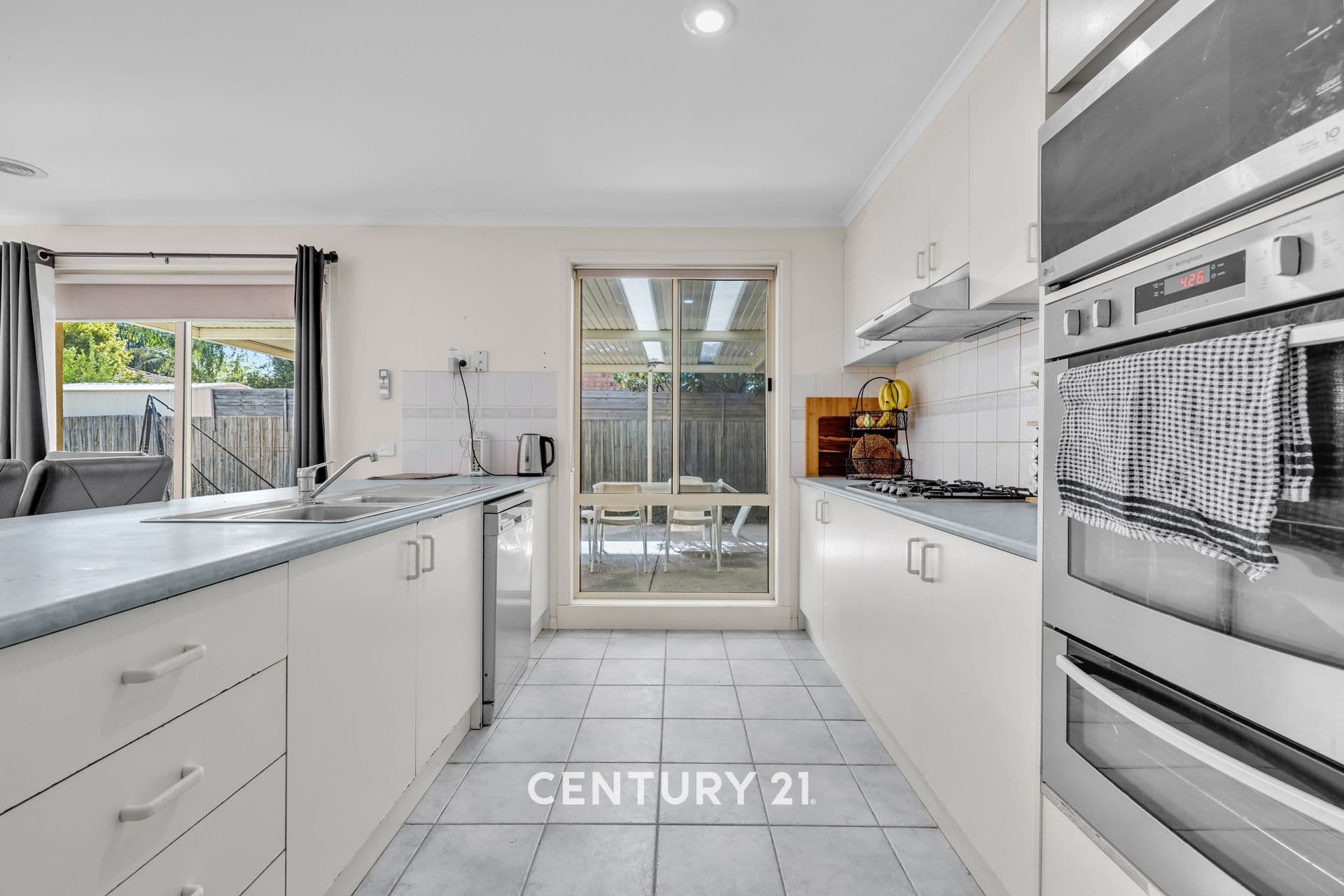 109/65 Victor Crescent, Narre Warren, VIC, 3805, Berwick - Thumbnail 4