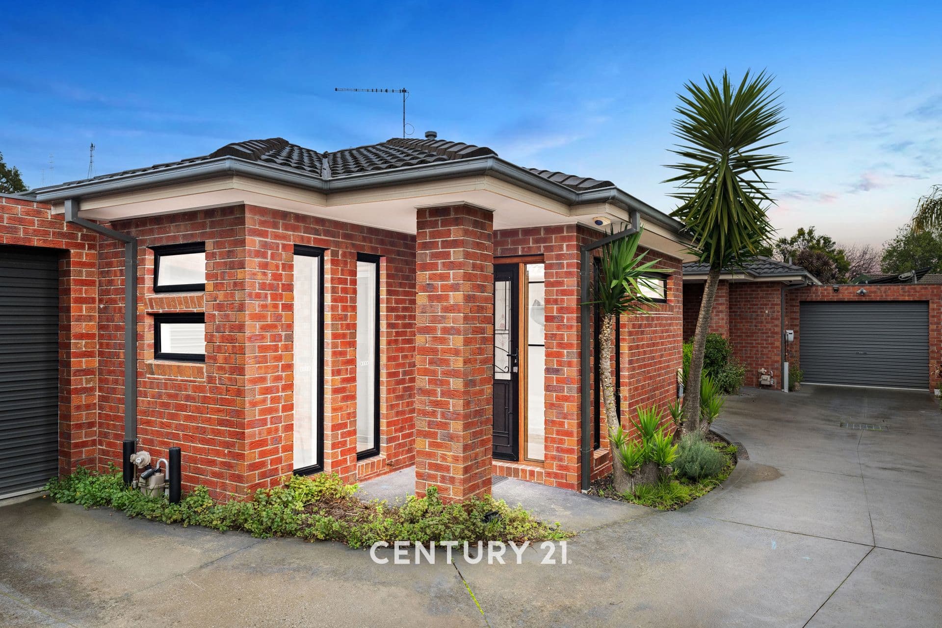 2/7 Amber Crescent, Narre Warren, VIC, 3805, Narre Warren - Image 1