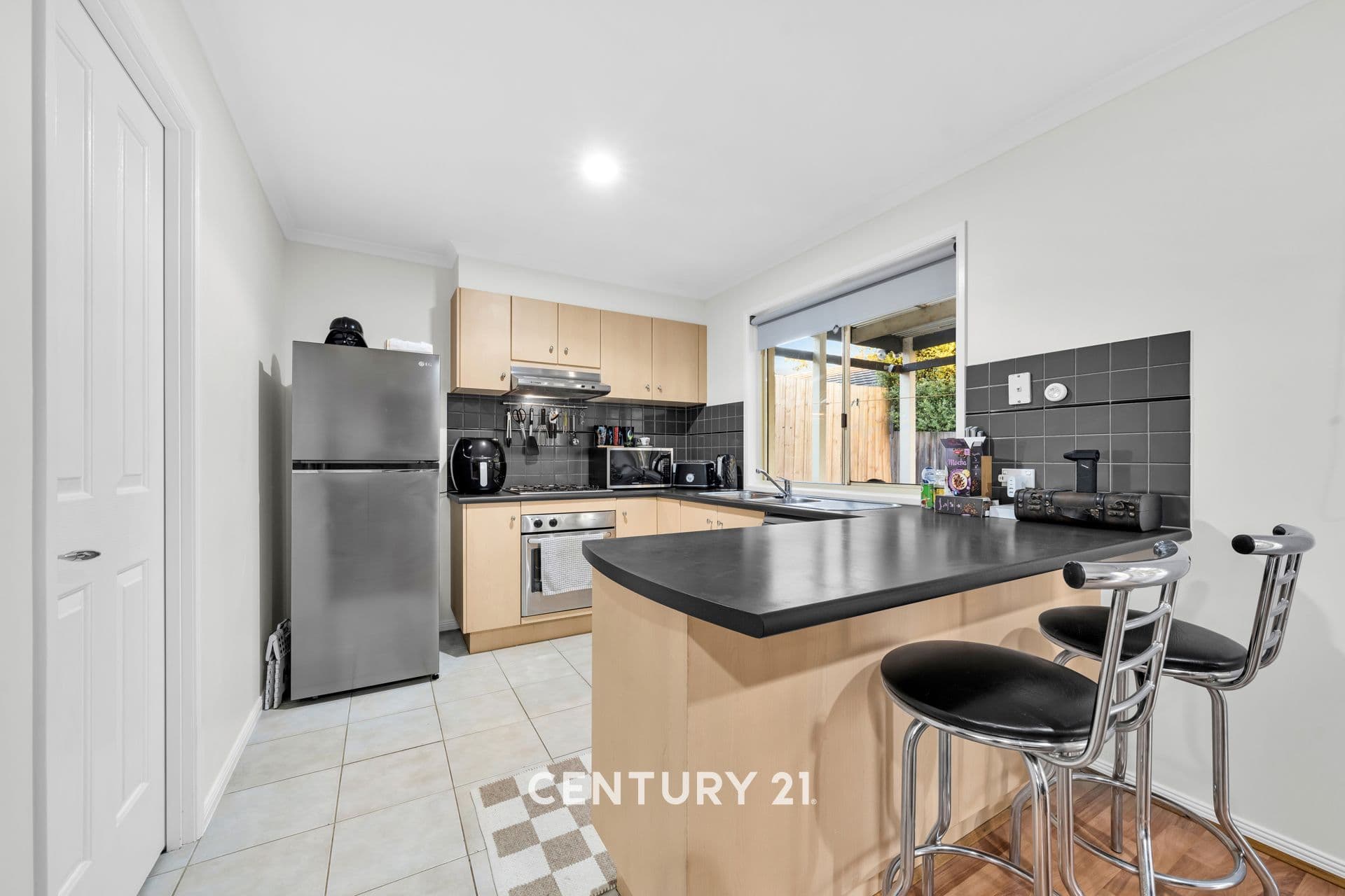 109/65 Victor Crescent, Narre Warren, VIC, 3805, Berwick - Thumbnail 2
