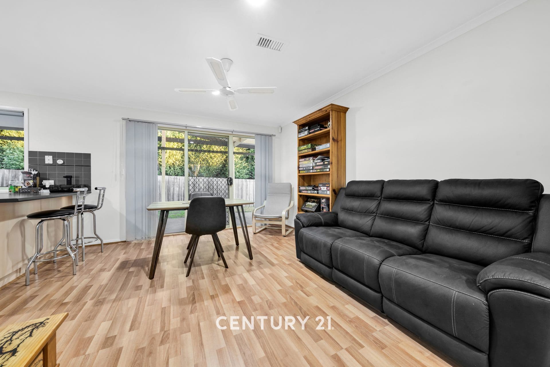 109/65 Victor Crescent, Narre Warren, VIC, 3805, Berwick - Thumbnail 4