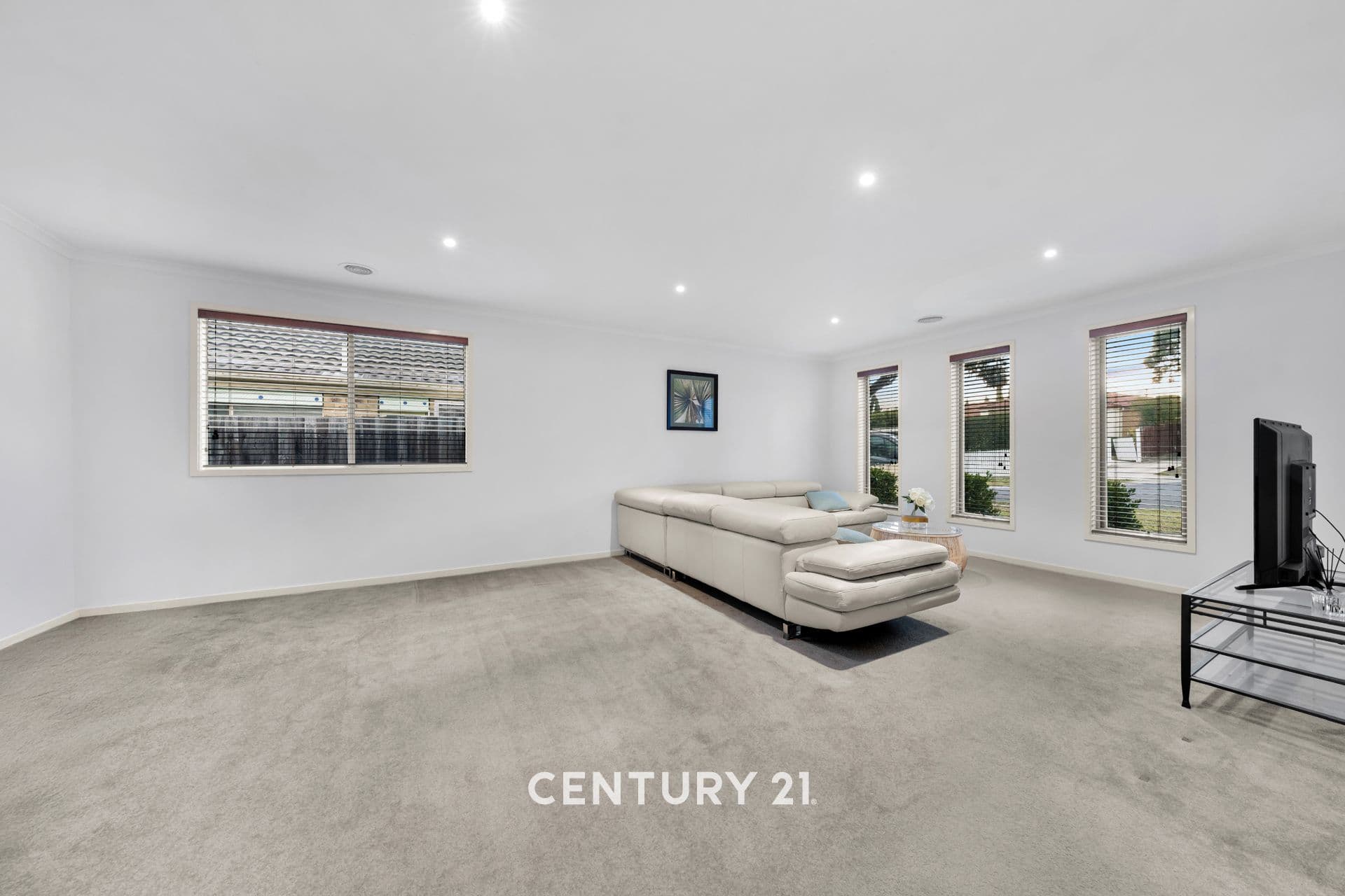 109/65 Victor Crescent, Narre Warren, VIC, 3805, Hallam - Thumbnail 2