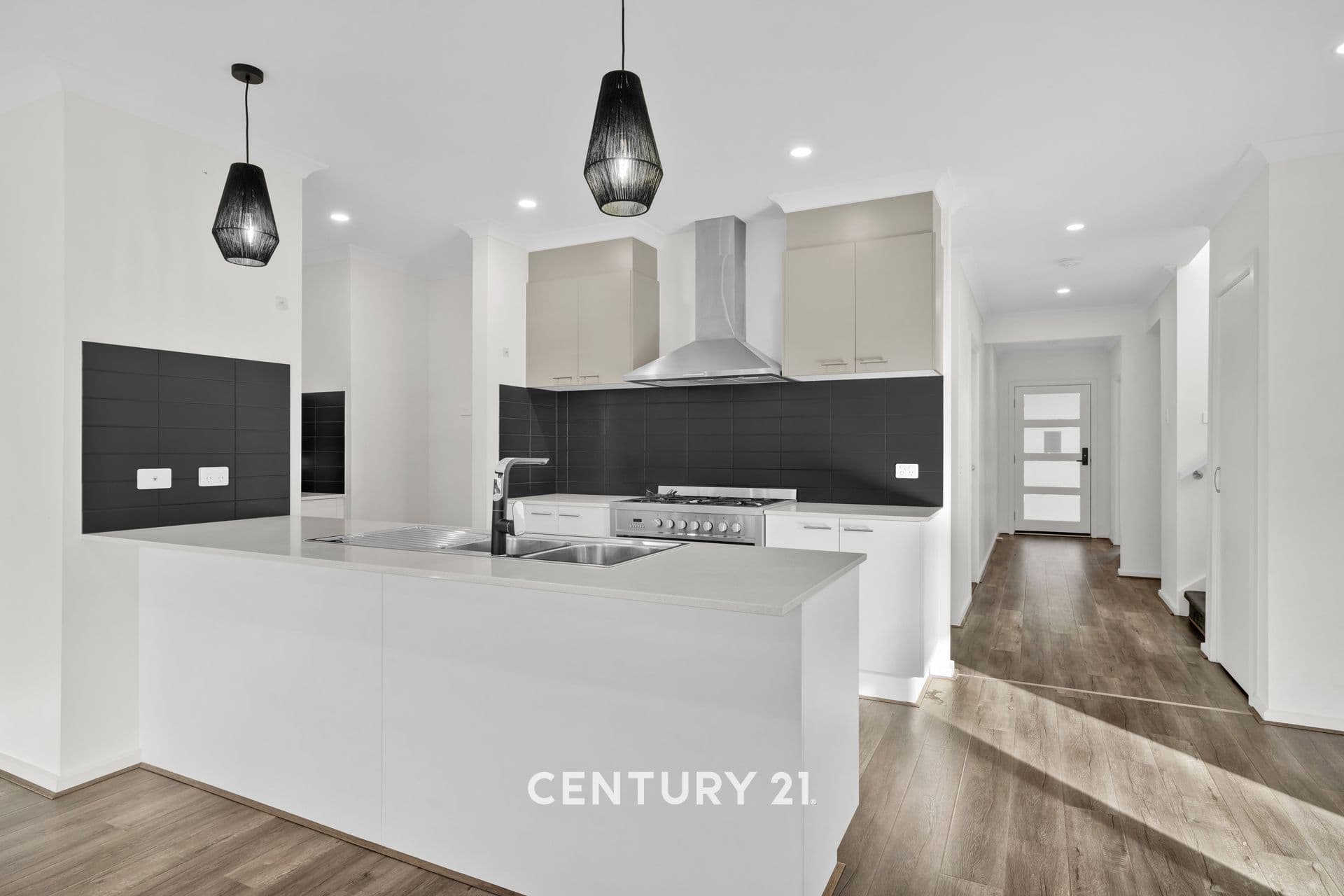 109/65 Victor Crescent, Narre Warren, VIC, 3805, Clyde - Thumbnail 2