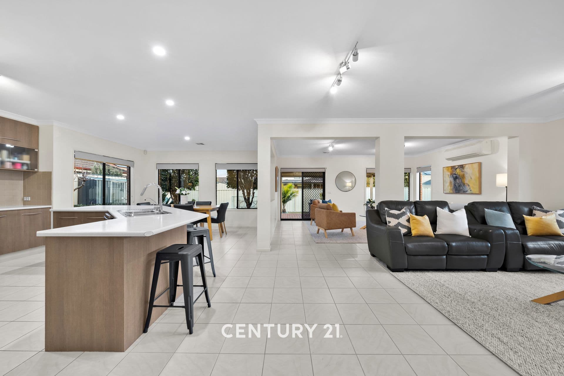 9 Astley Wynd, Lynbrook, VIC, 3975, Lynbrook - Thumbnail 2