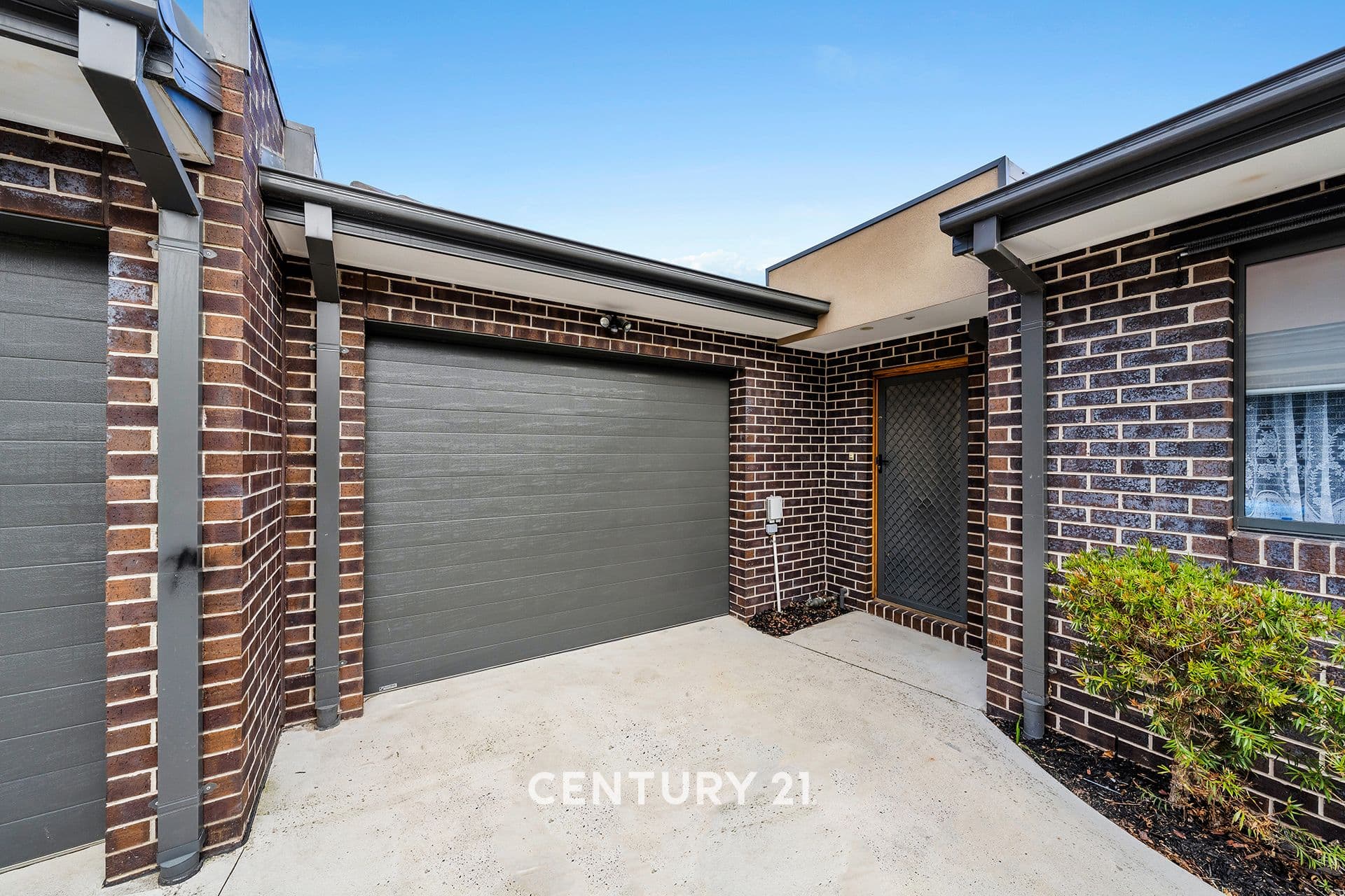 2/4 Gina Court, Hallam, VIC, 3803, Hallam - Image 1