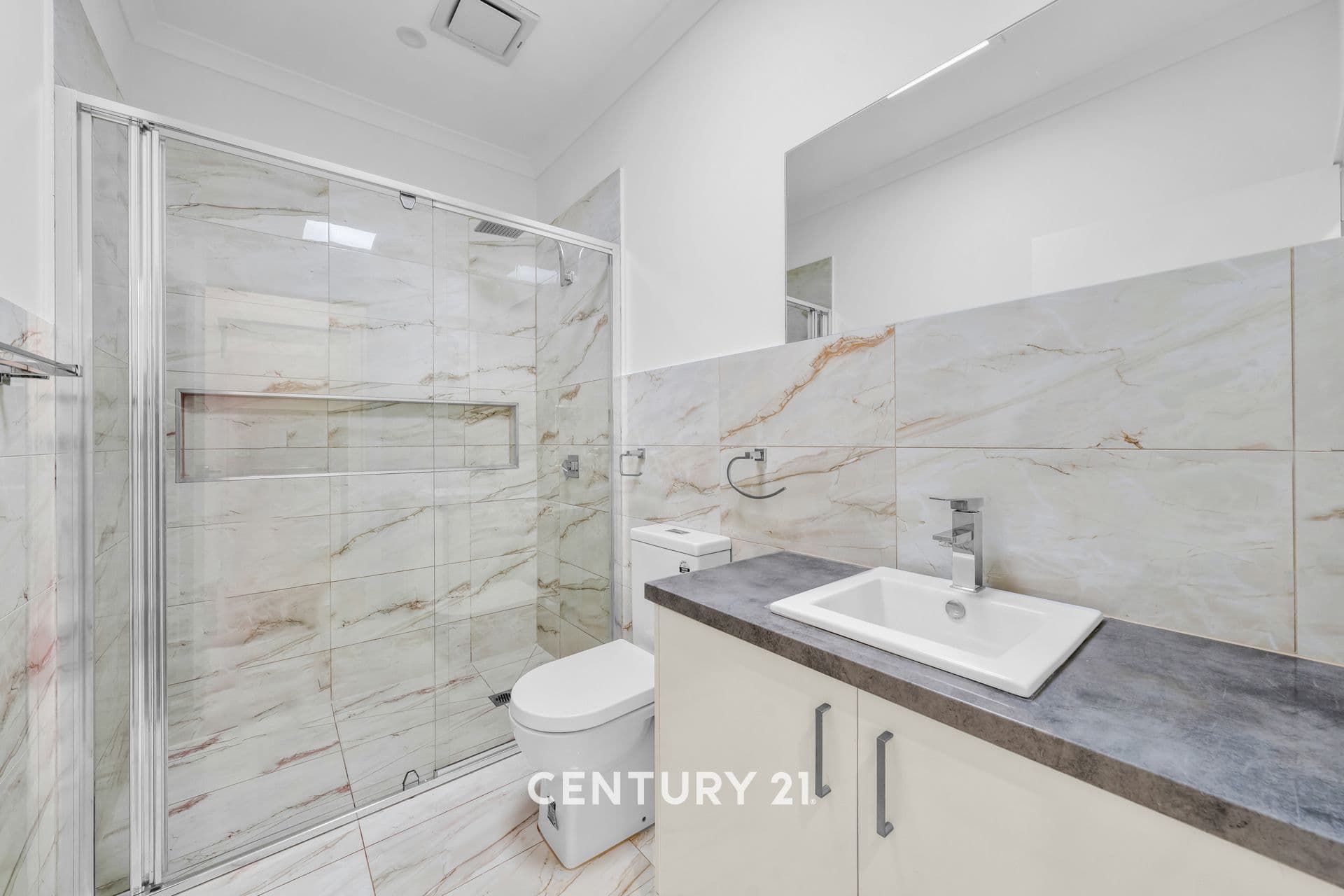 2/4 Gina Court, Hallam, VIC, 3803, Hallam - Thumbnail 6